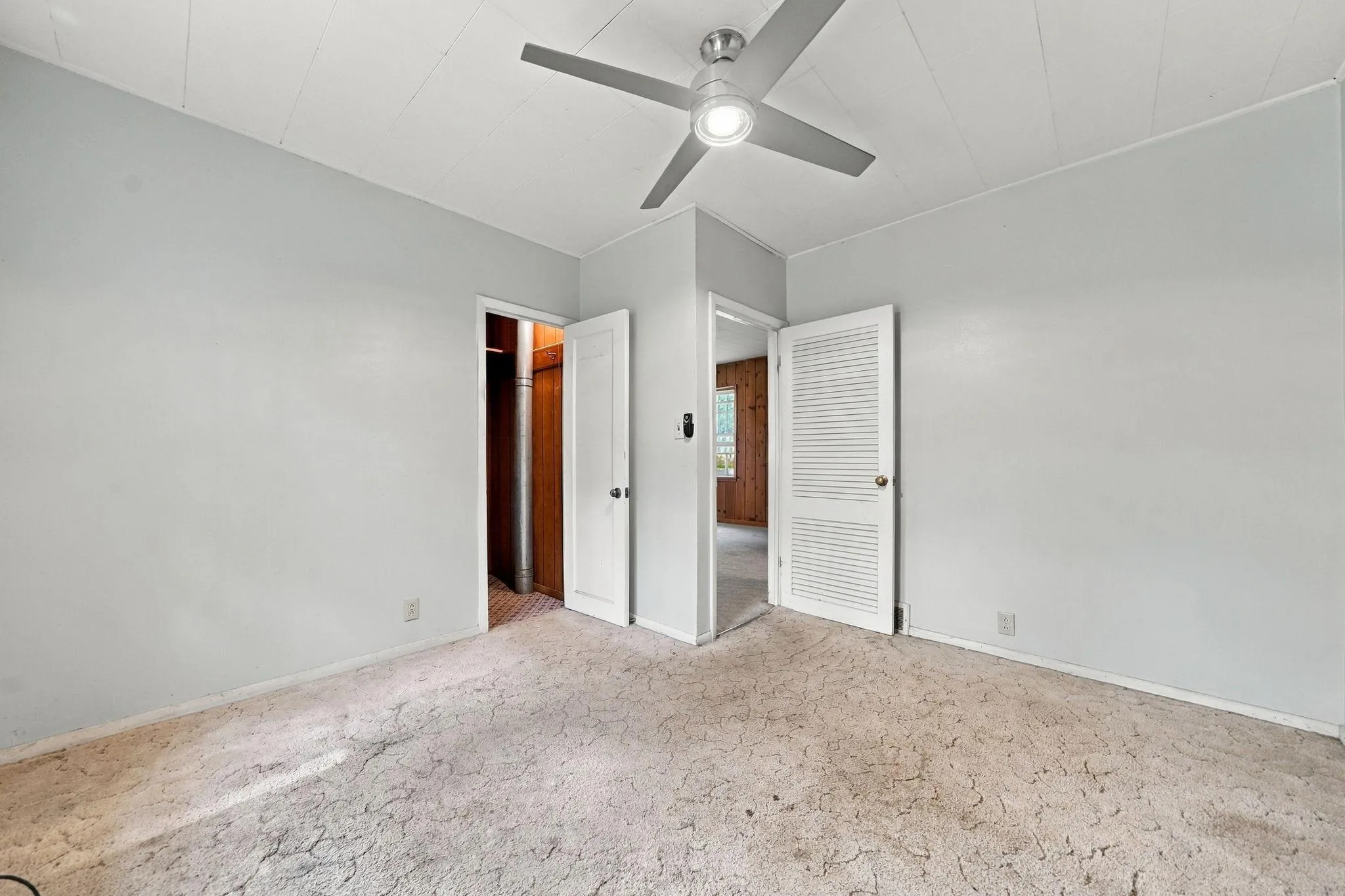 Photo 9 of 1865 Redwing S Avenue