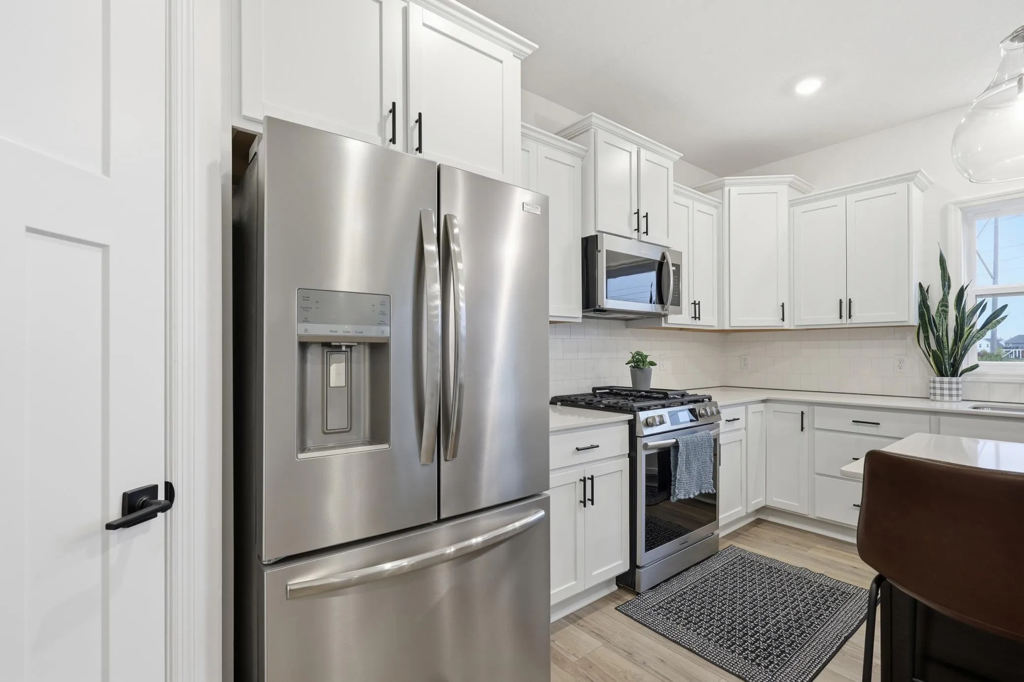 Photo 16 of 5065 87th Ne Street