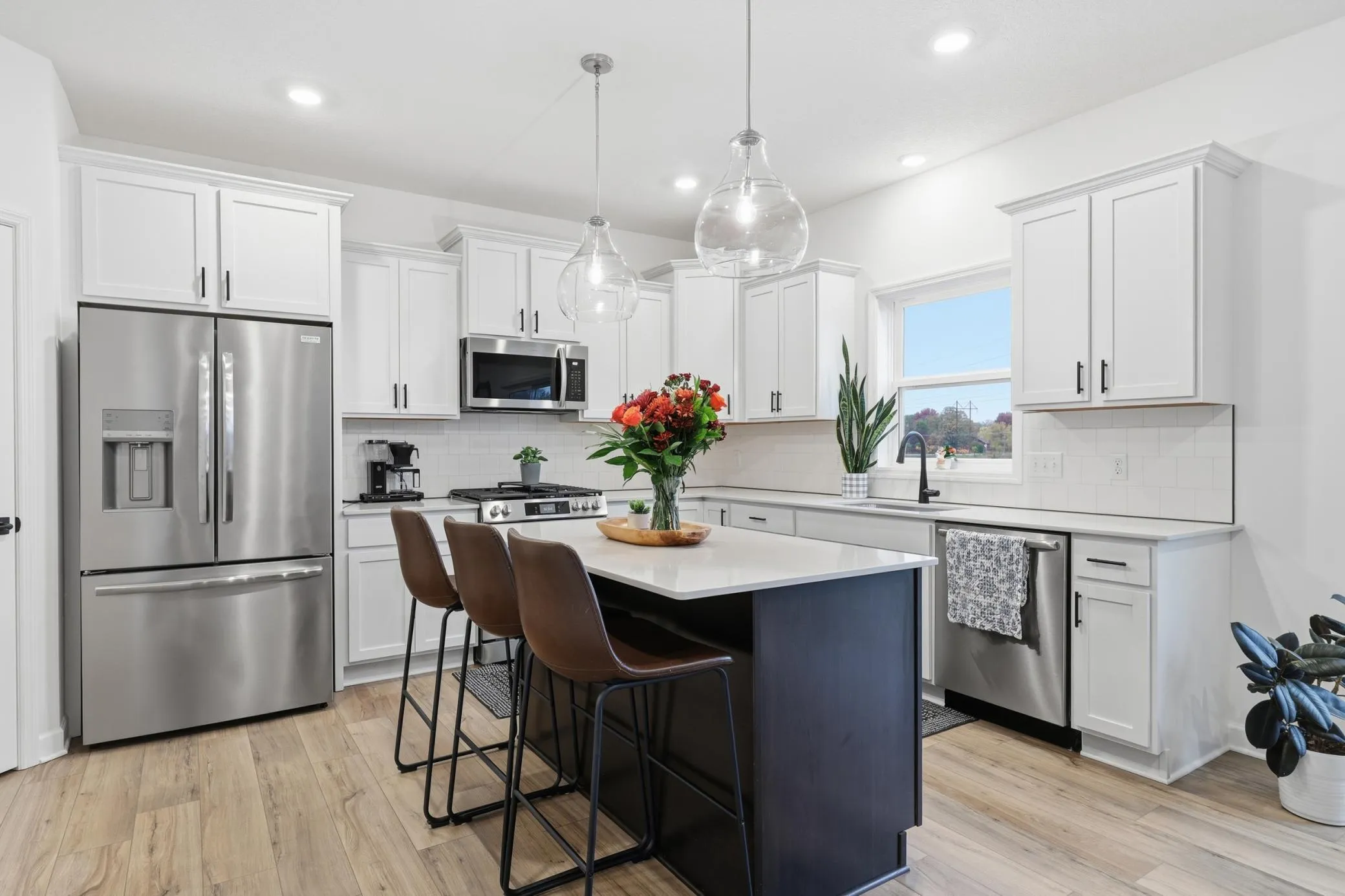 Photo 14 of 5065 87th Ne Street