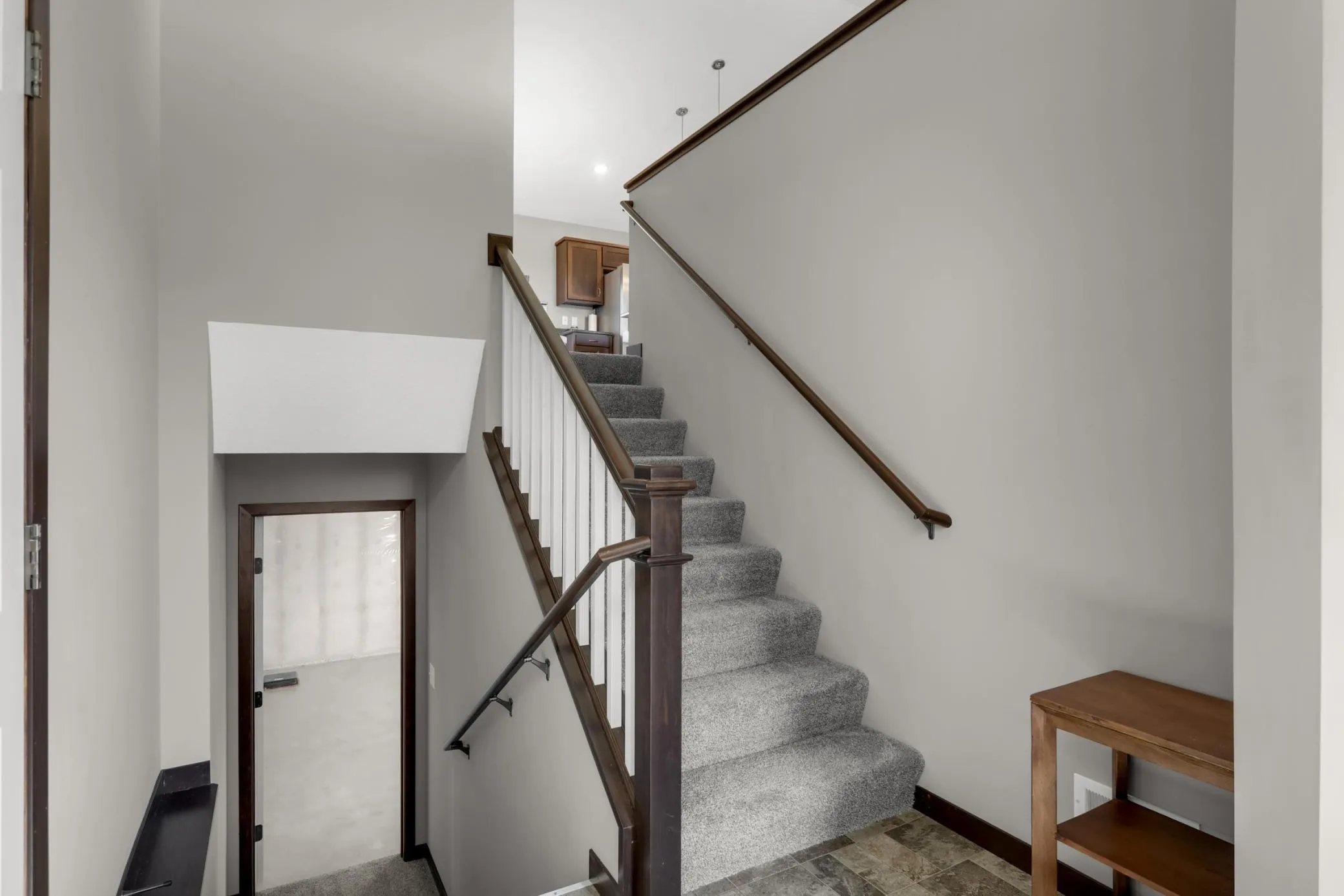 Photo 5 of 4142 Eaton Ne Circle