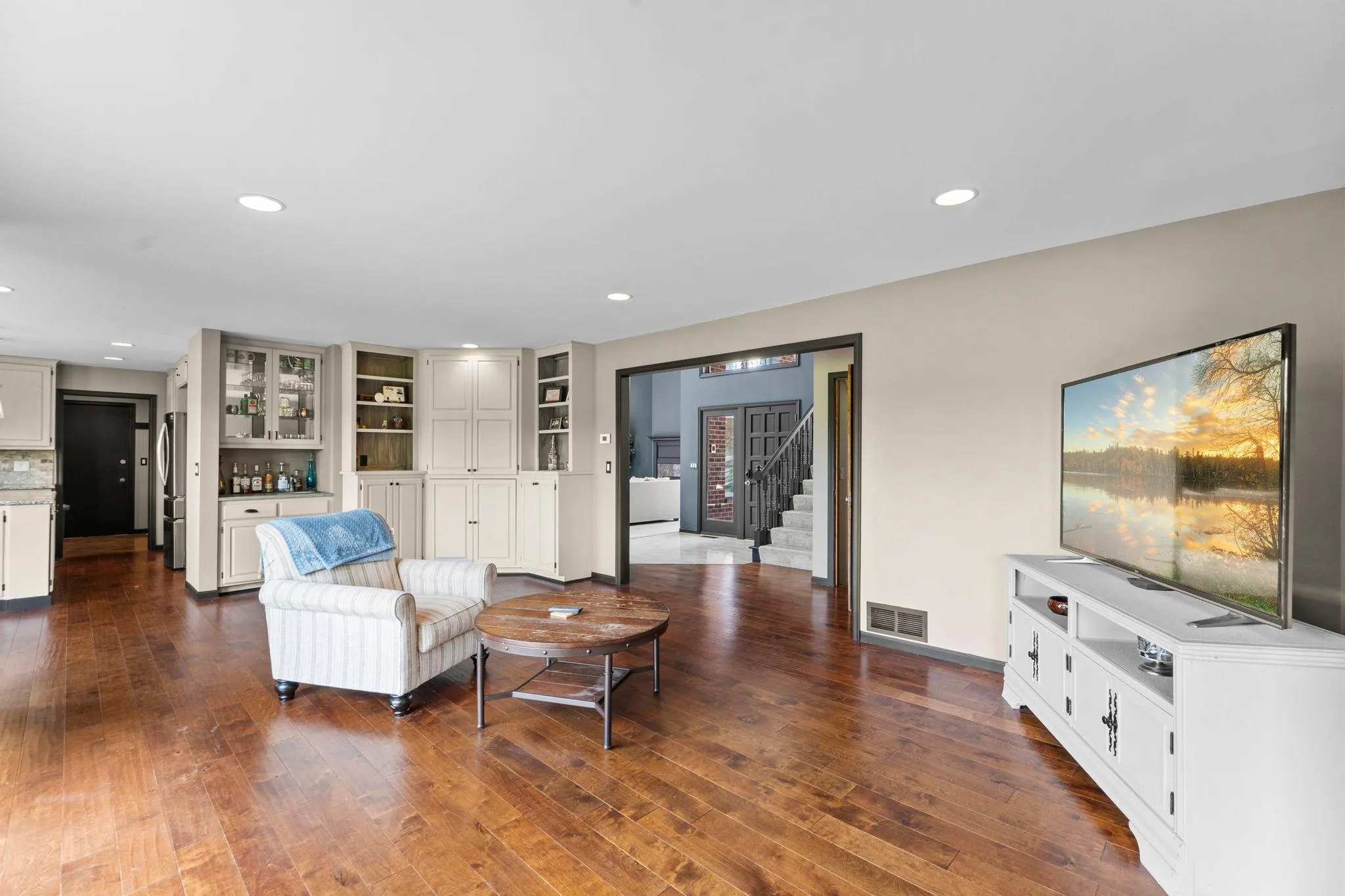 Photo 9 of 9490 Wedgewood Drive