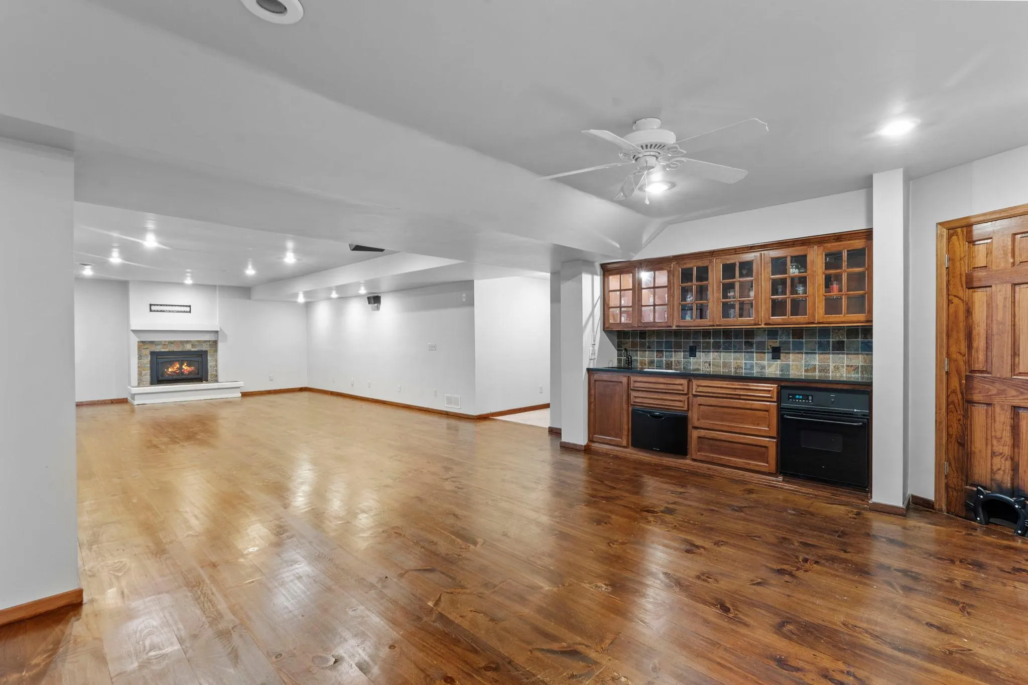 Photo 45 of 9490 Wedgewood Drive