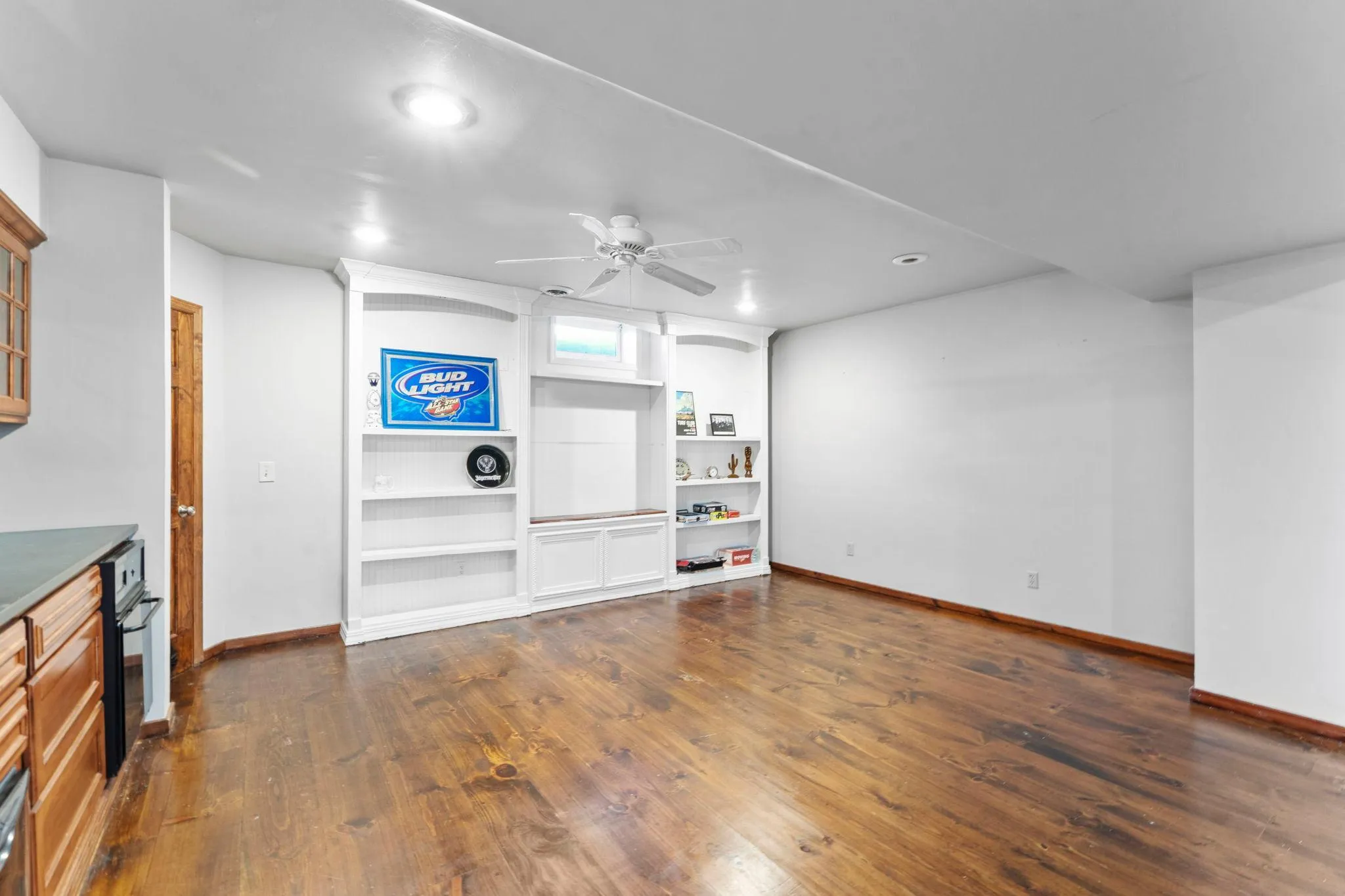 Photo 44 of 9490 Wedgewood Drive