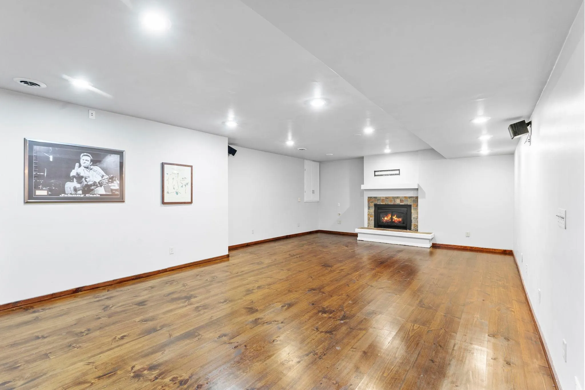 Photo 41 of 9490 Wedgewood Drive
