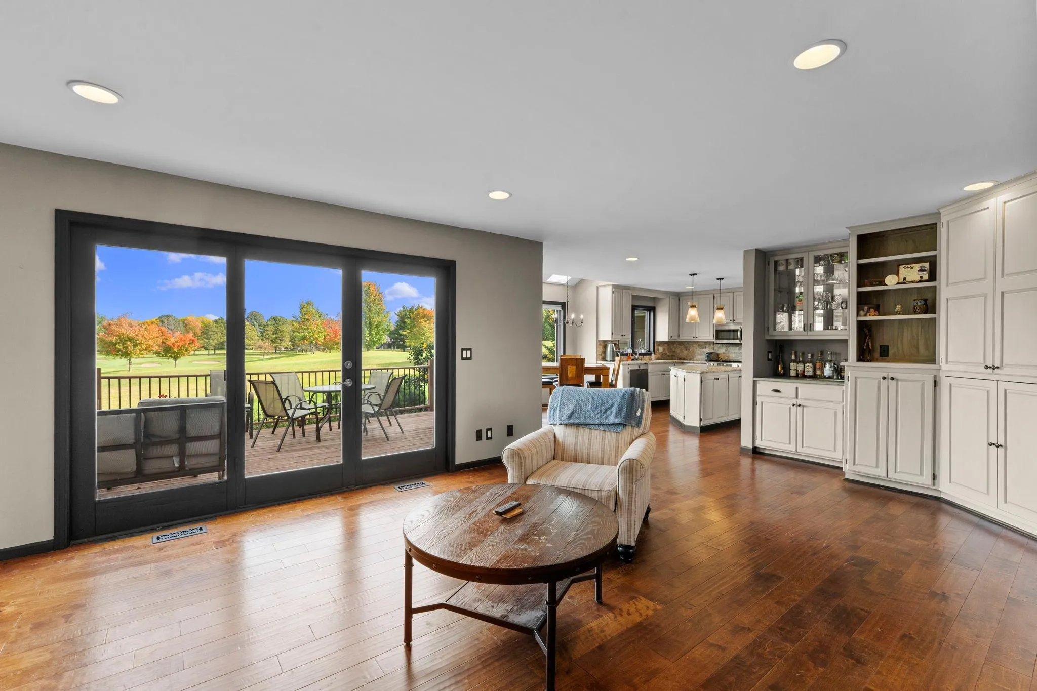 Photo 12 of 9490 Wedgewood Drive