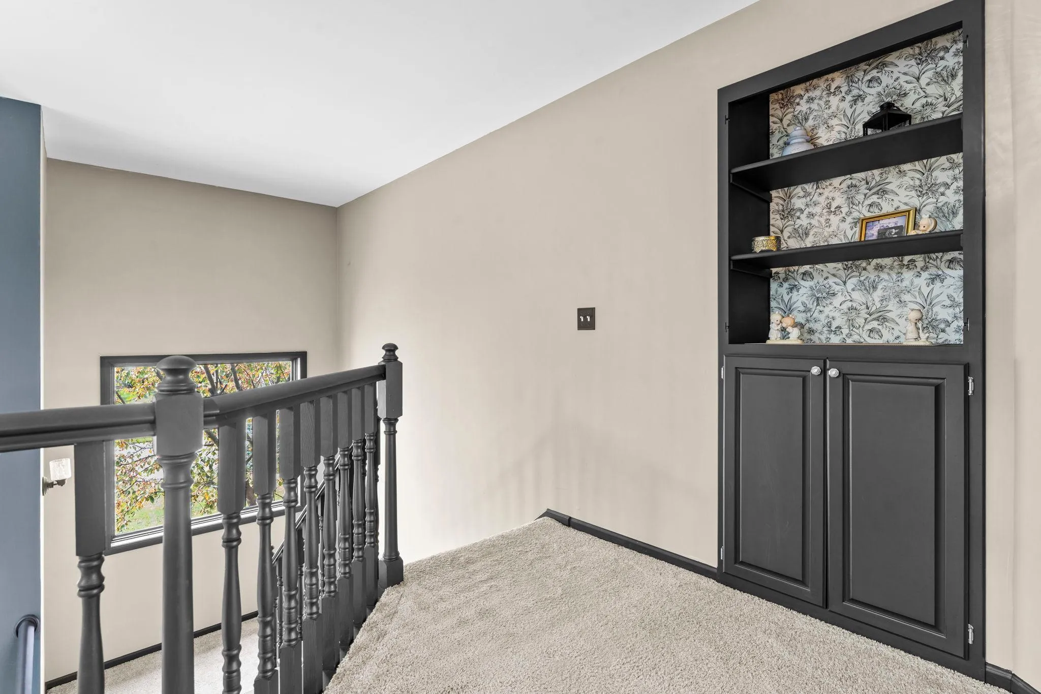 Photo 23 of 9490 Wedgewood Drive