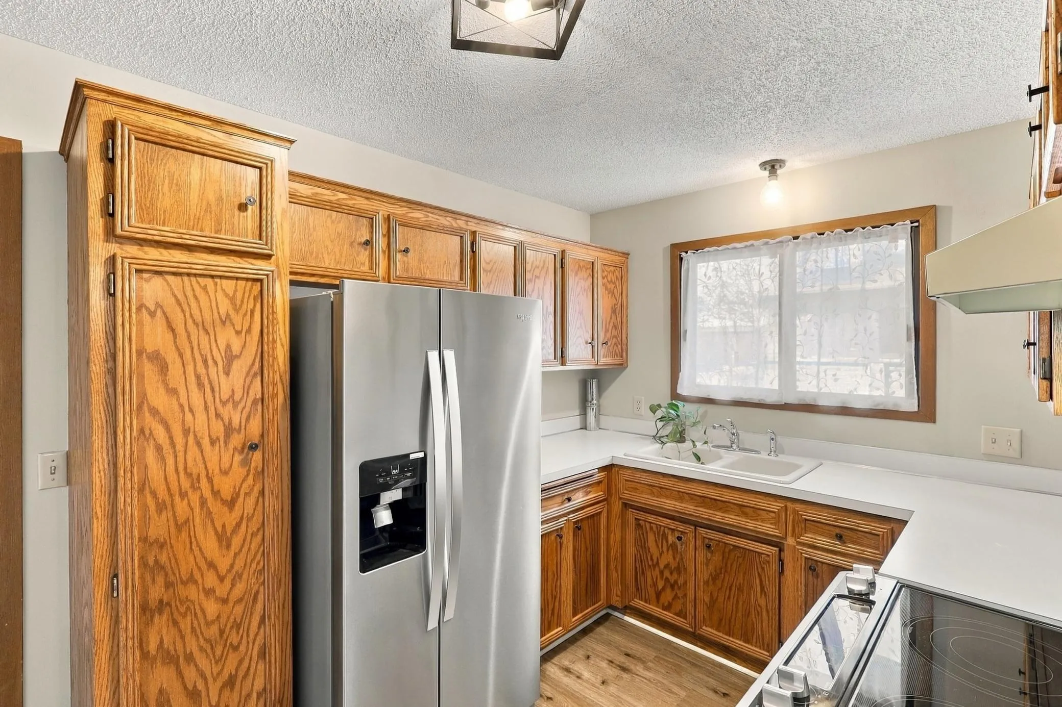 Photo 8 of 14366 Glenda Drive