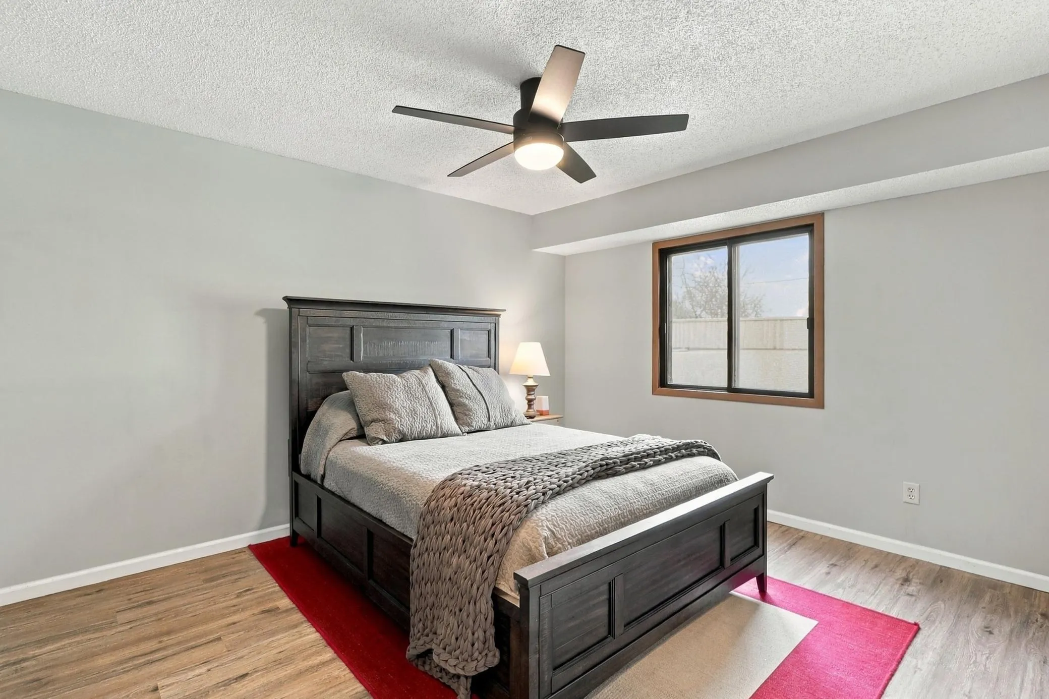 Photo 12 of 14366 Glenda Drive
