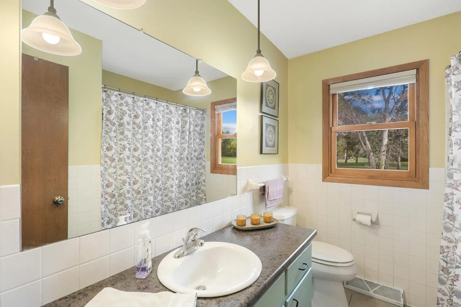 Photo 18 of 17611 Orchid Nw Street