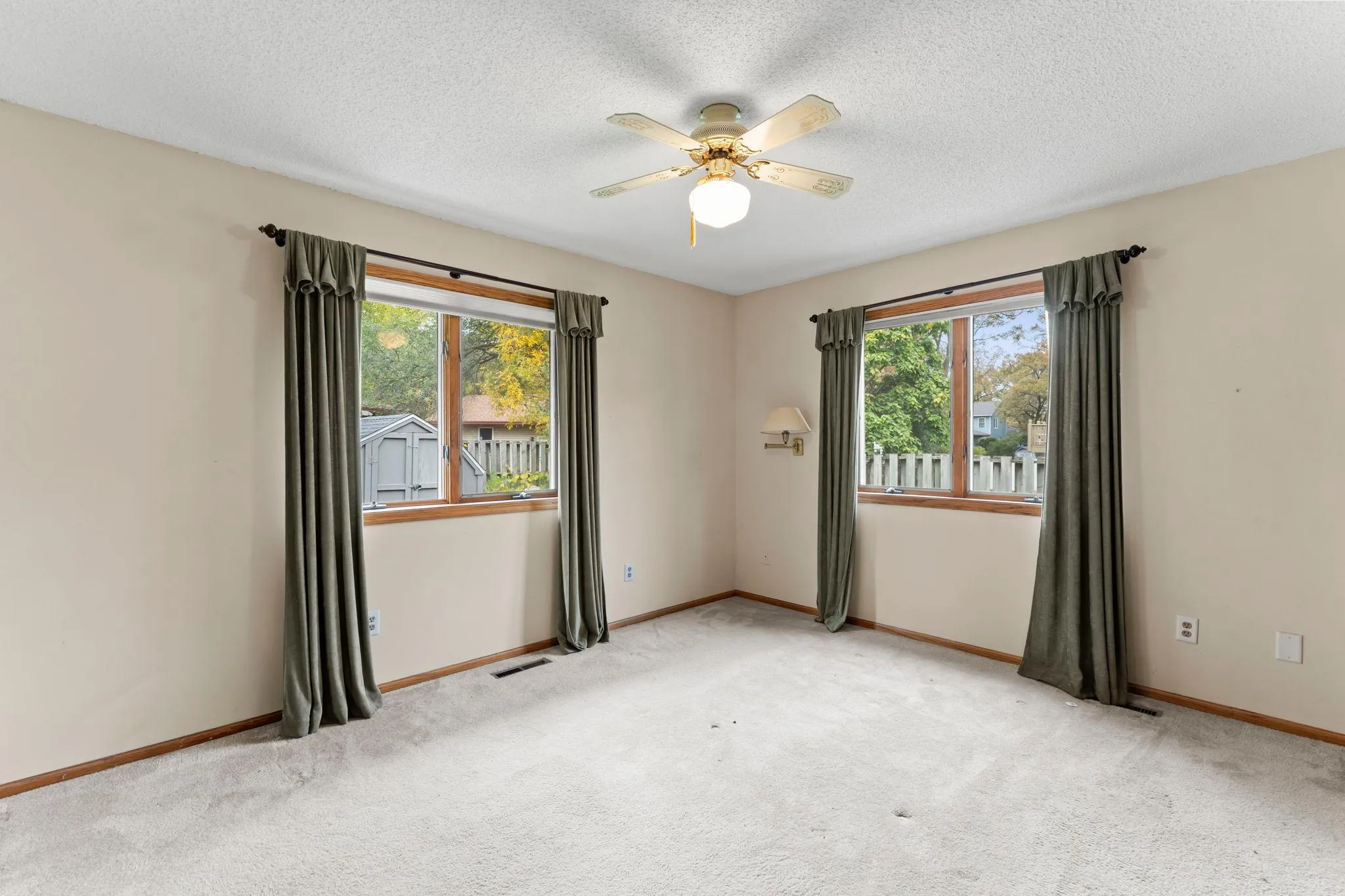 Photo 16 of 12354 Magnolia Nw Circle