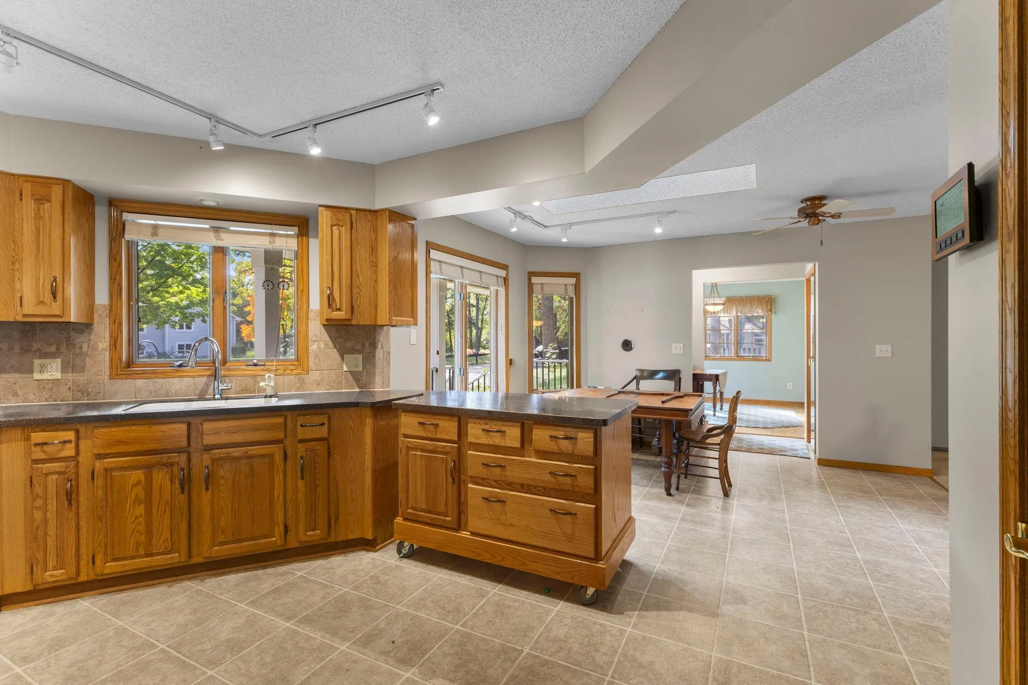 Photo 5 of 12354 Magnolia Nw Circle