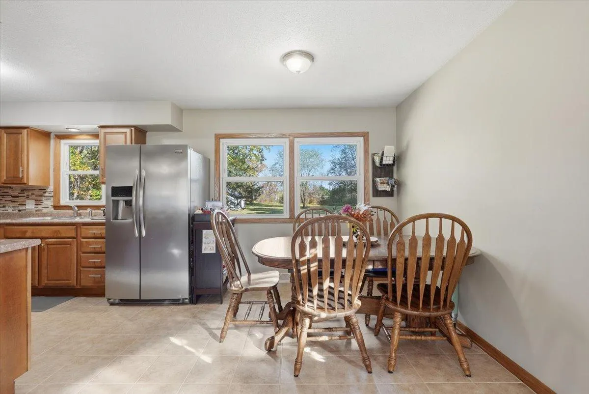 Photo 12 of 7625 162nd Ne Avenue