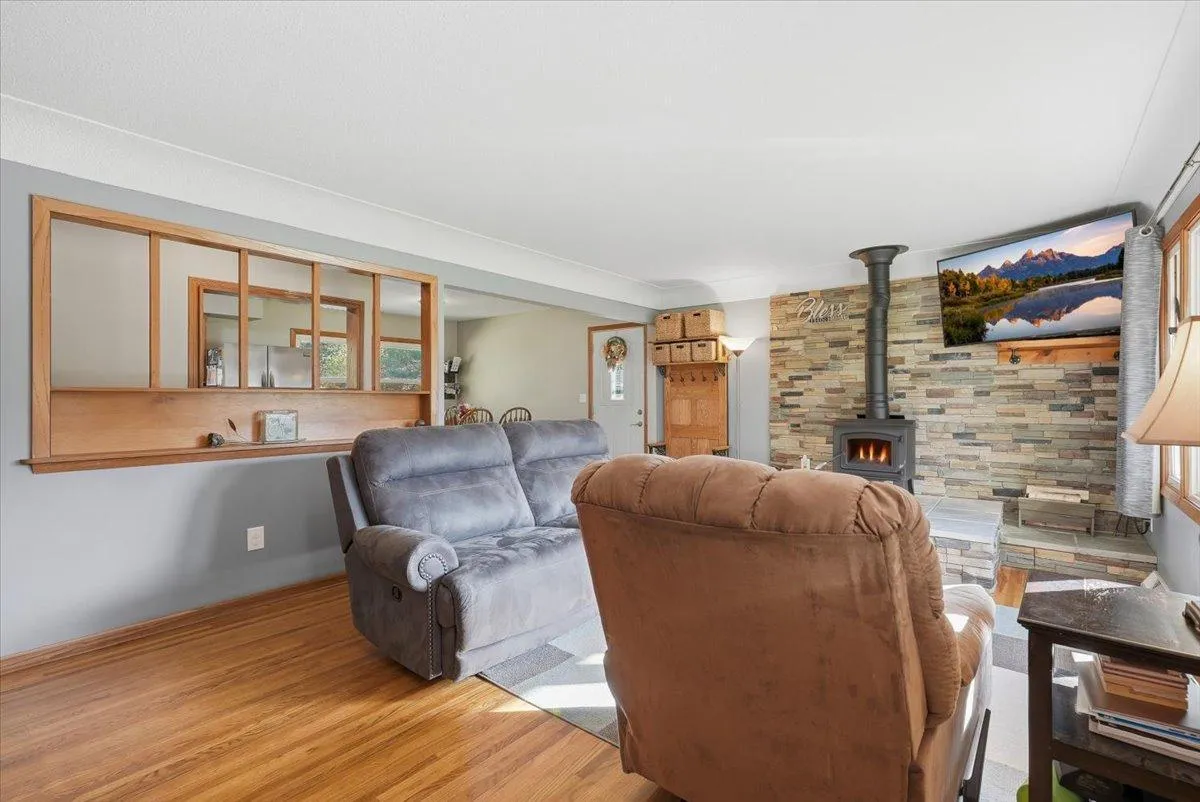 Photo 6 of 7625 162nd Ne Avenue