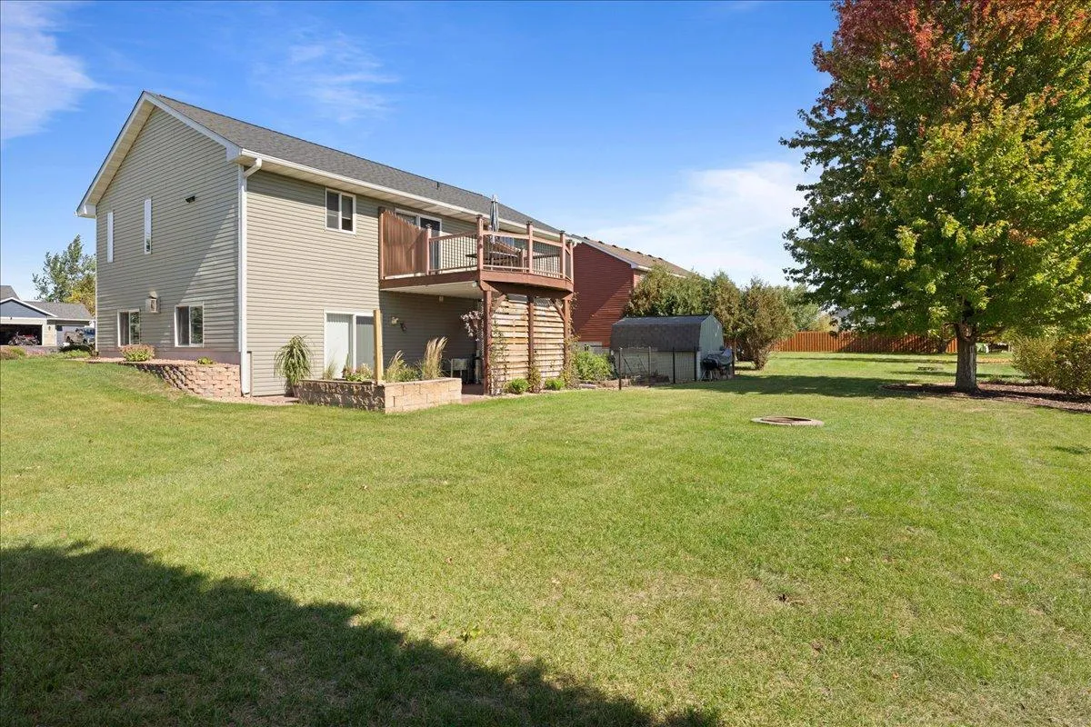 Photo 9 of 1204 Wren Place