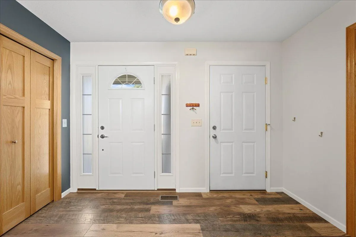 Photo 43 of 1204 Wren Place