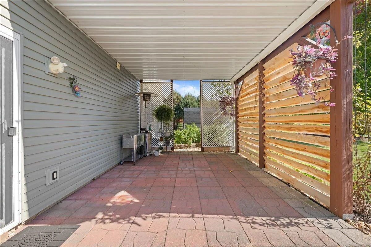Photo 11 of 1204 Wren Place