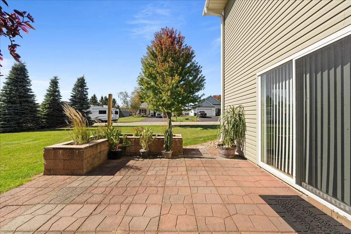 Photo 10 of 1204 Wren Place