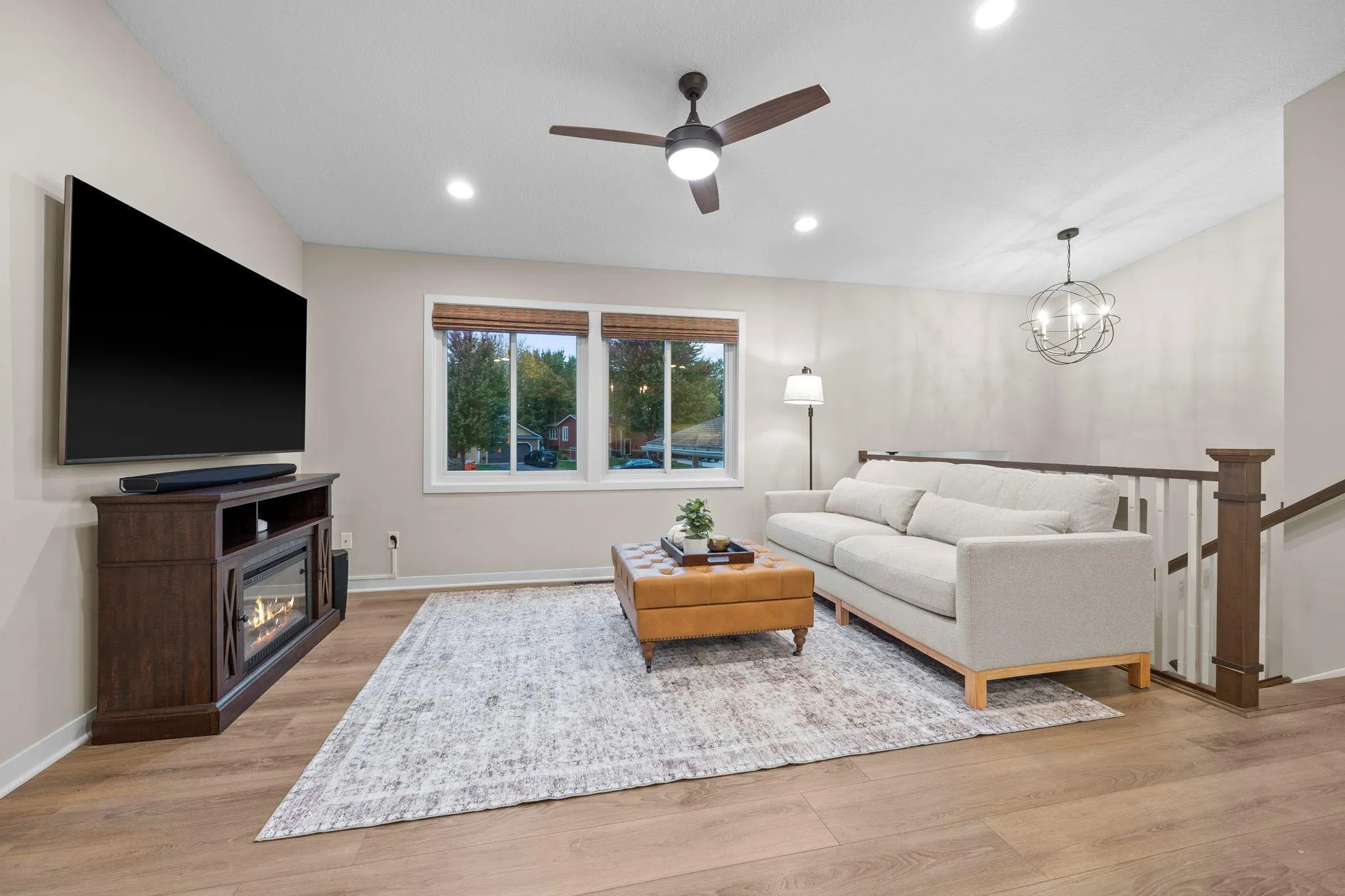 Photo 5 of 1425 Meadow Court