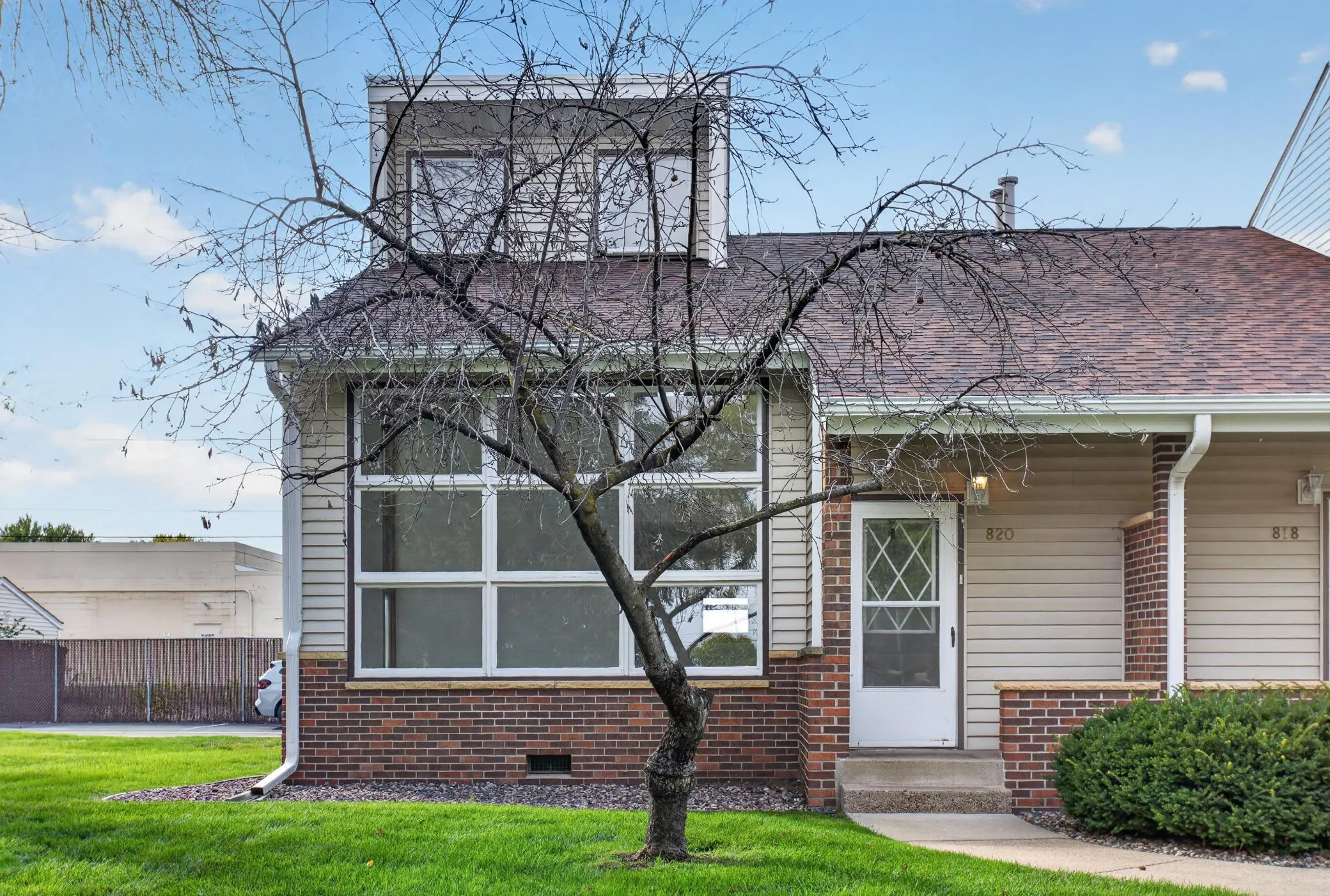 Photo 8 of 820 9th Street