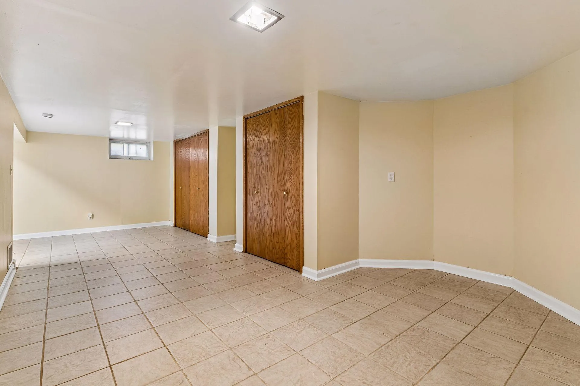 Photo 14 of 3150 Mckinley Ne Street