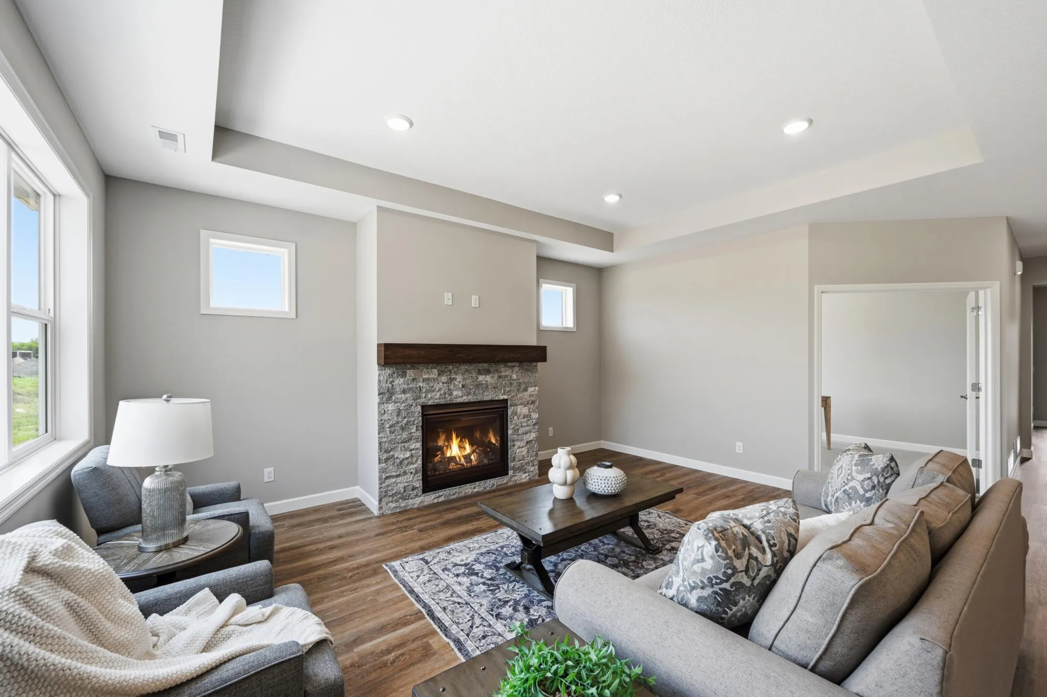 Photo 11 of 834 Walnut Grove Lane
