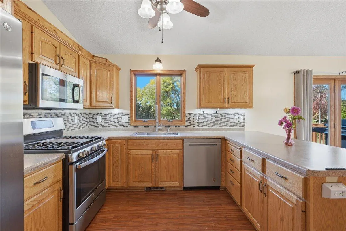 Photo 4 of 1434 136th Avenue