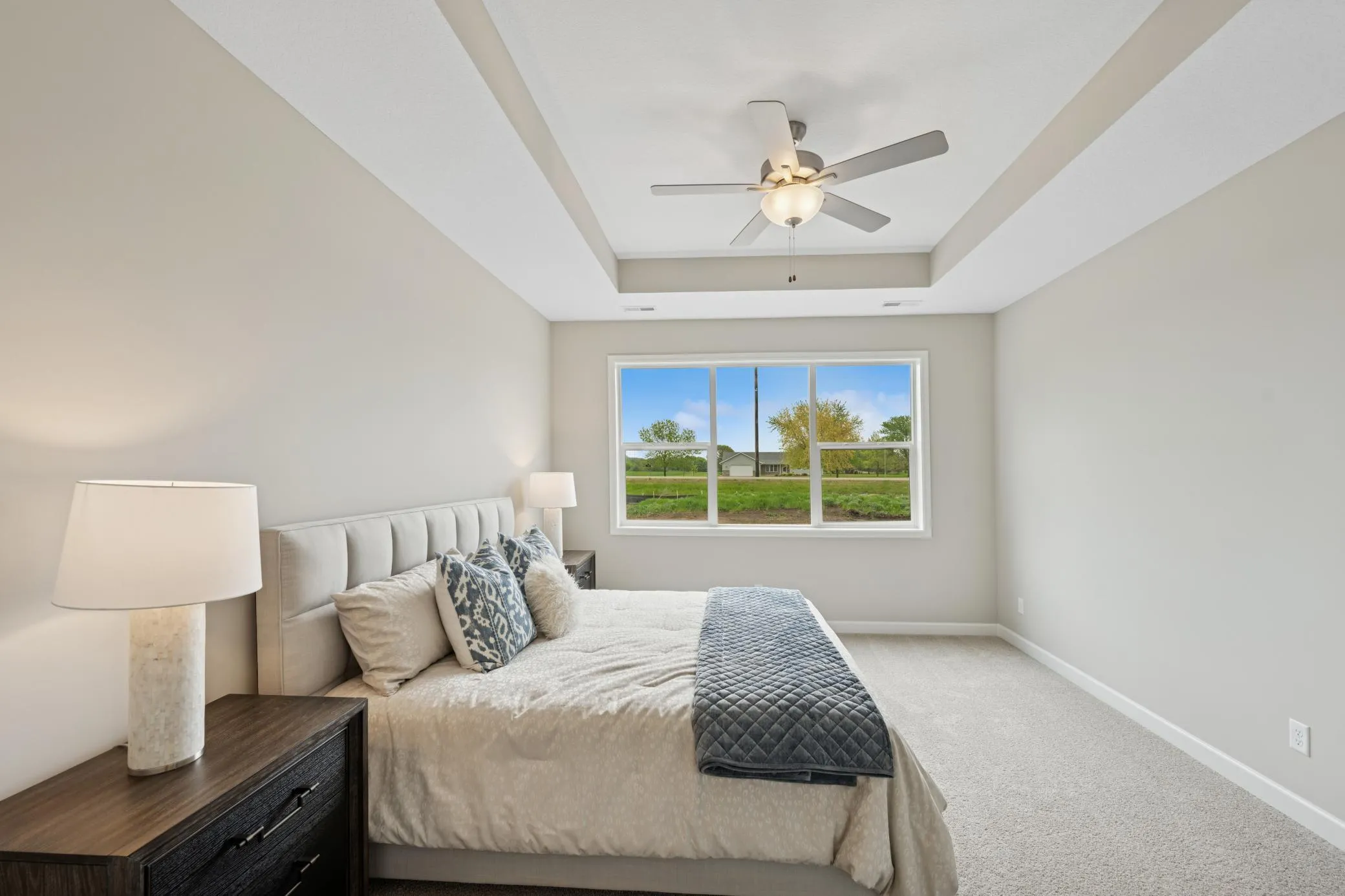 Photo 18 of 227 Emmy Lane