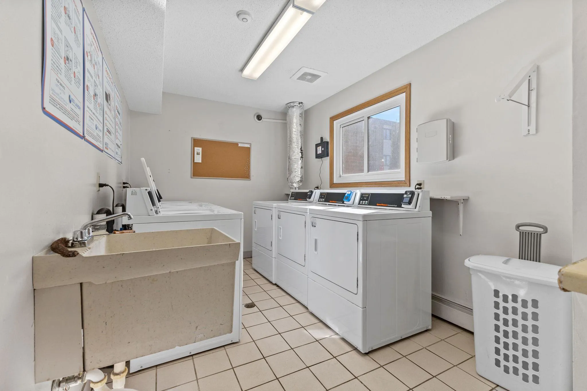 Photo 21 of 4 Pine Tree Drive Unit 314