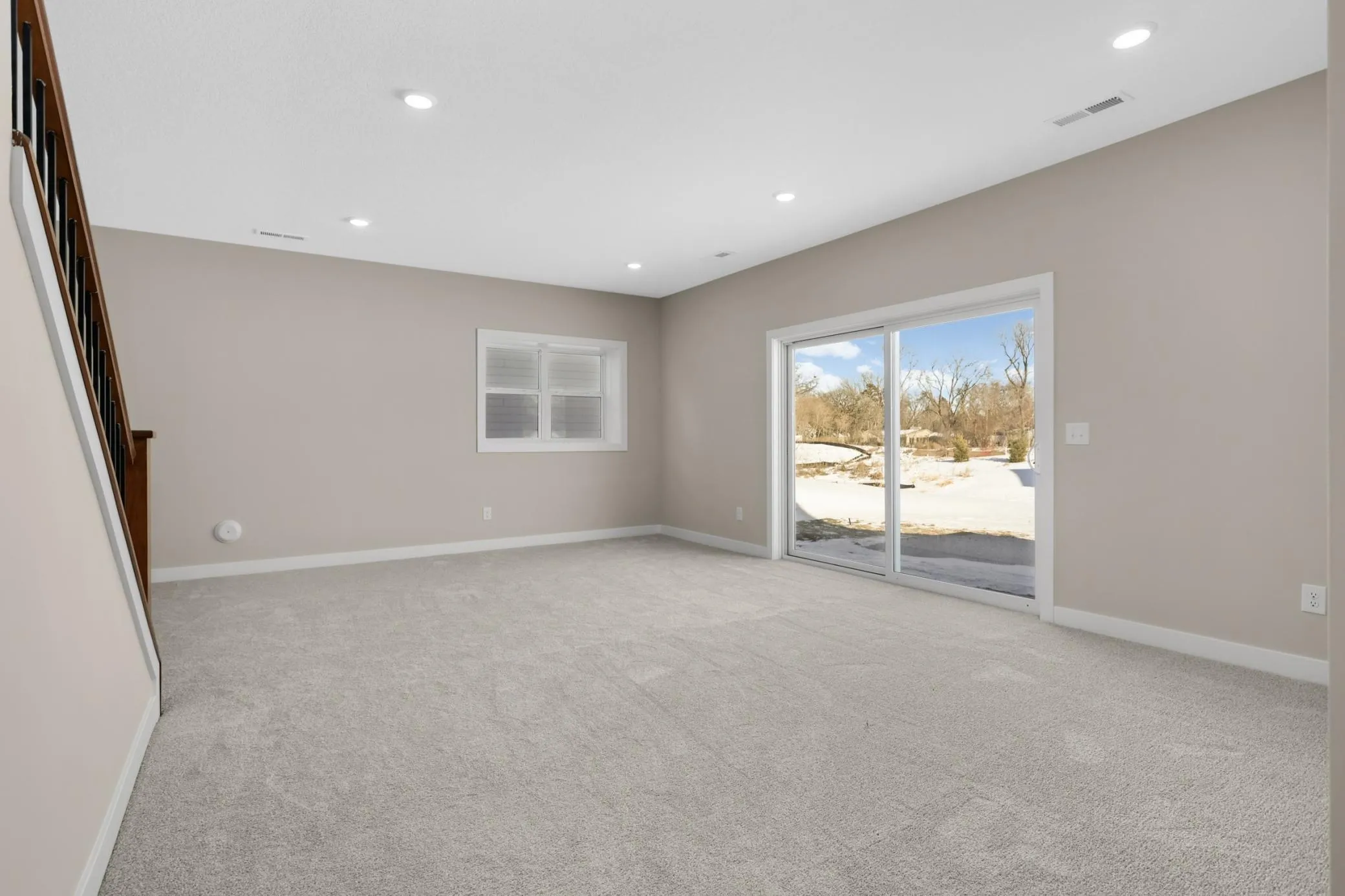 Photo 34 of 2164 Eustis