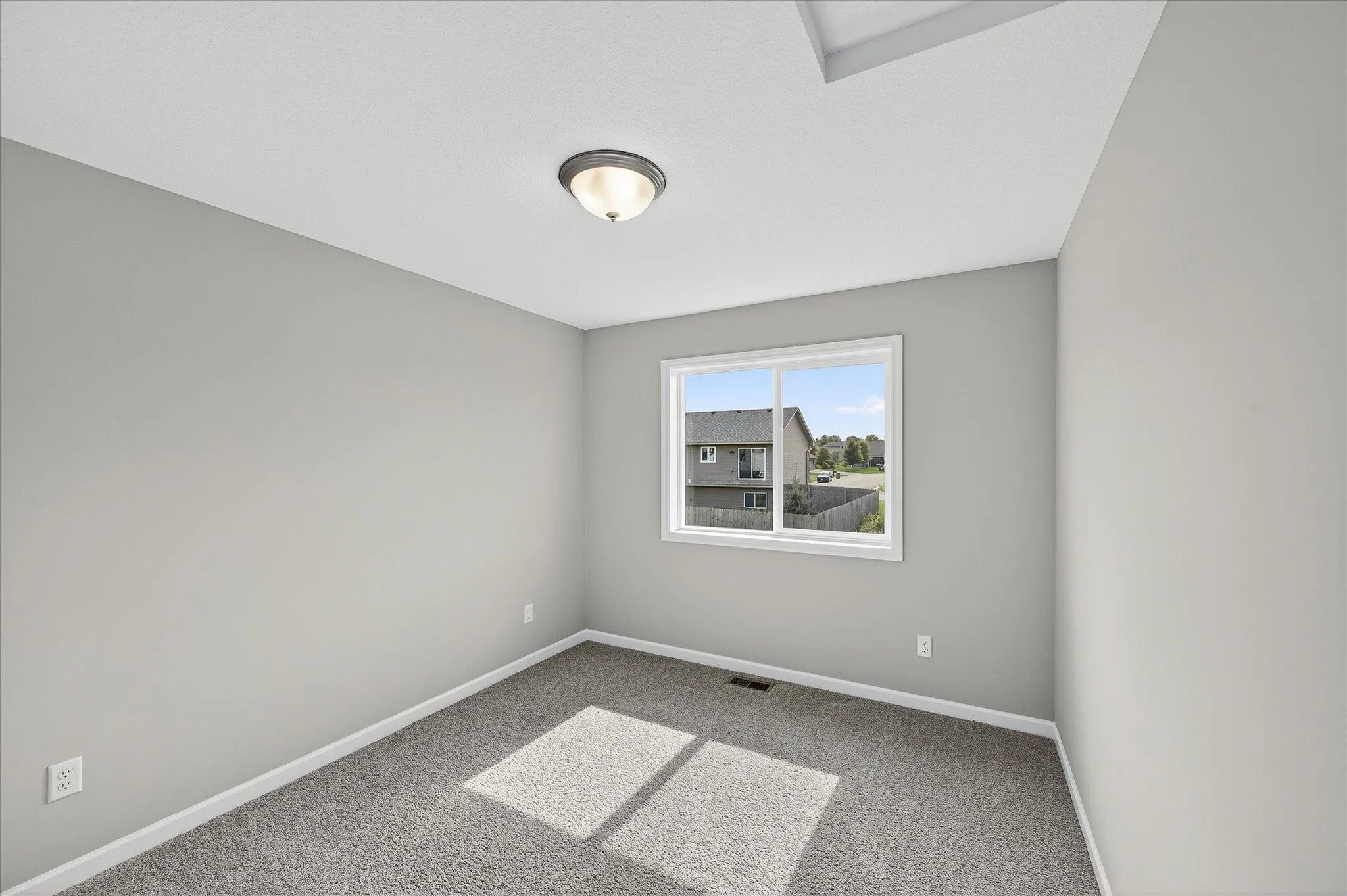 Photo 22 of 1748 Squirrel Way