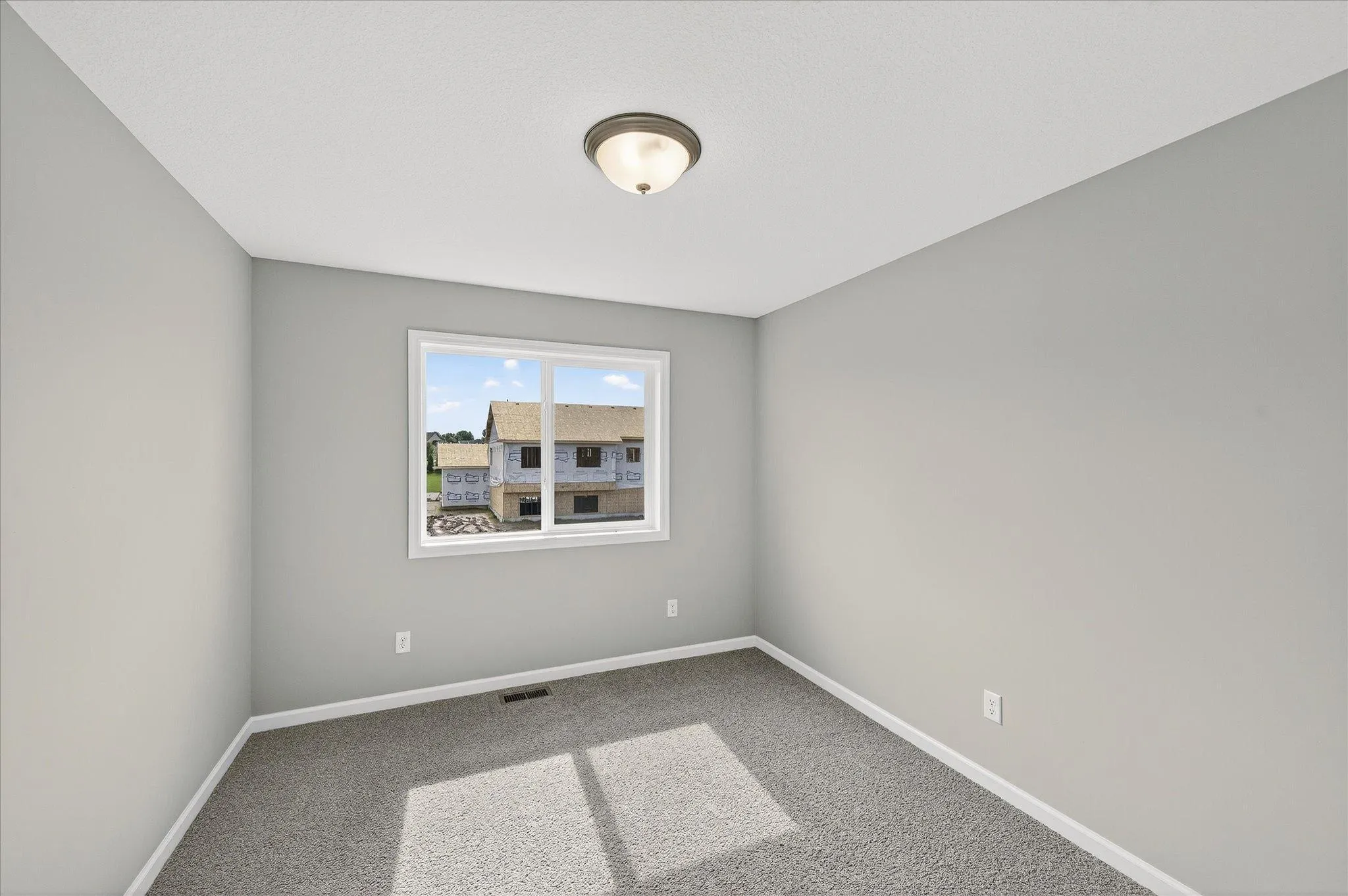 Photo 20 of 1748 Squirrel Way