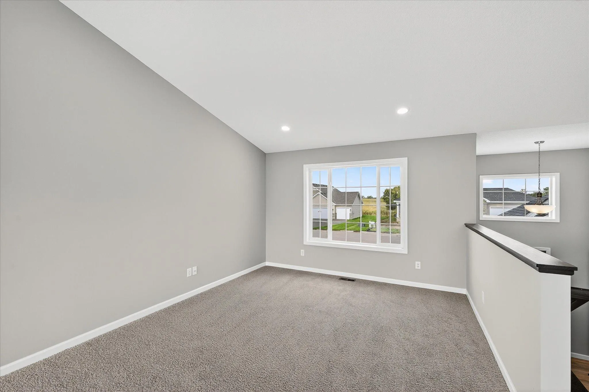 Photo 4 of 1748 Squirrel Way