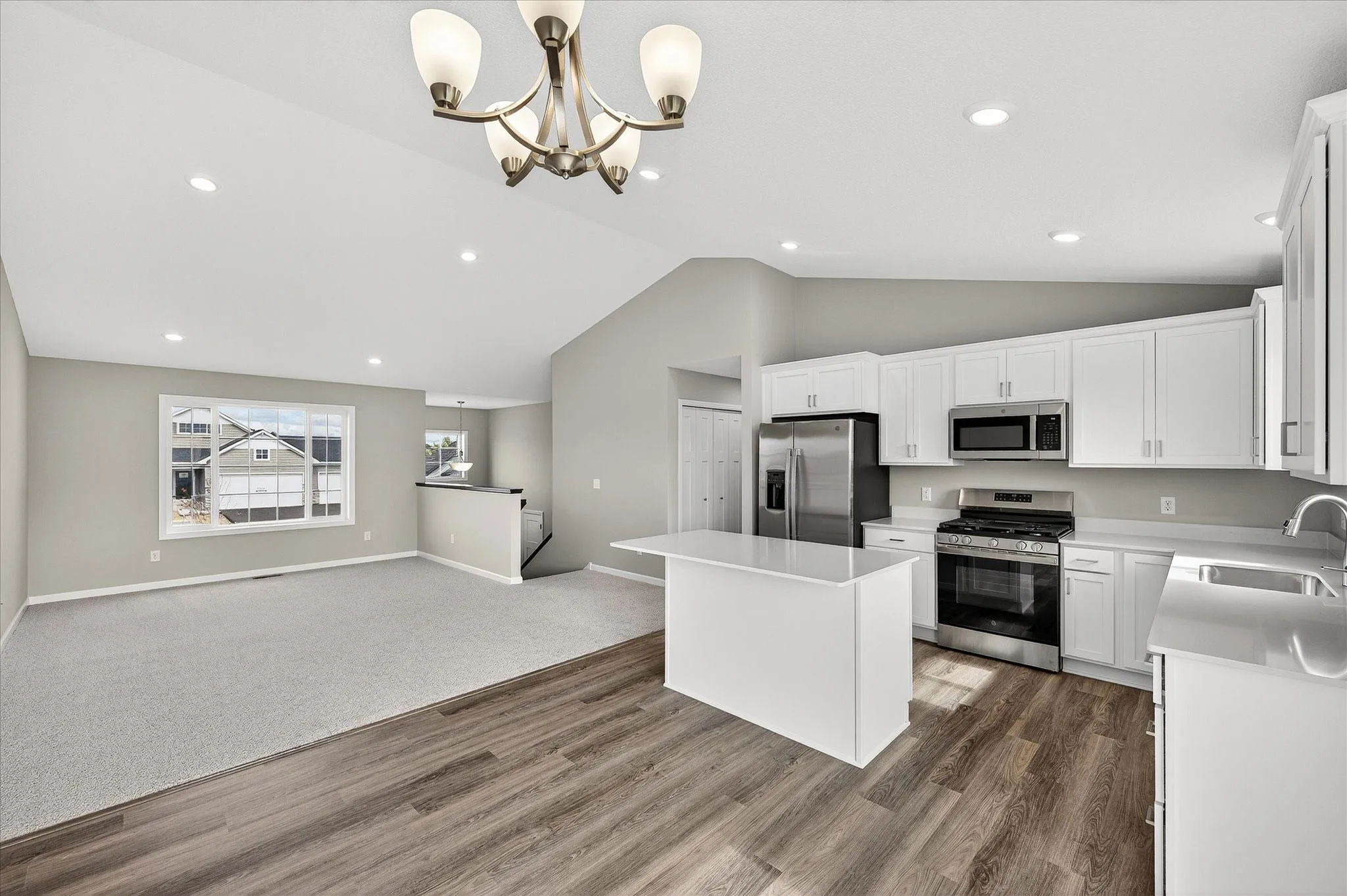 Photo 11 of 1748 Squirrel Way