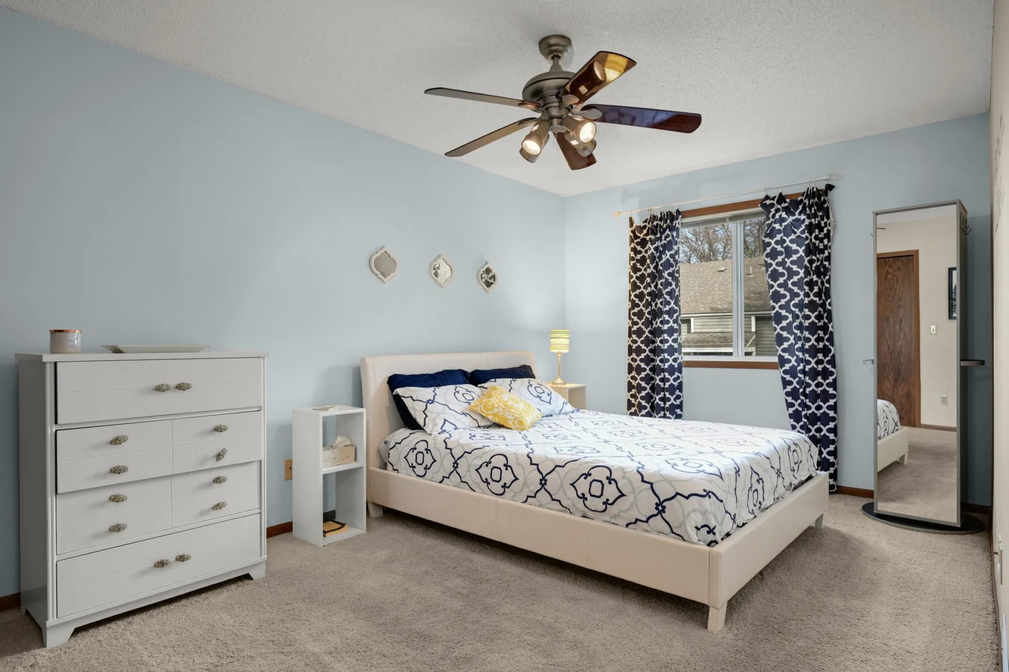 Photo 15 of 5645 Pompano Drive