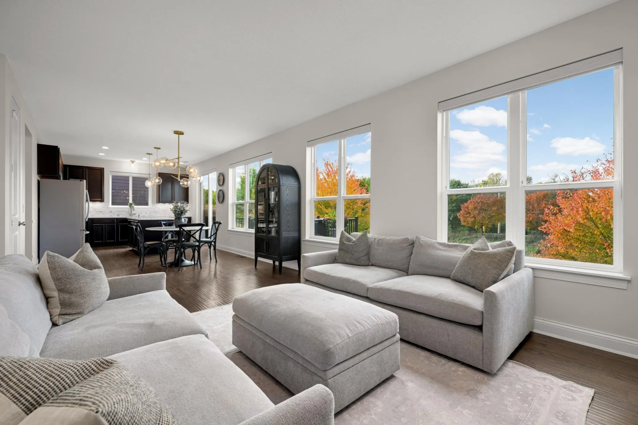 Photo 9 of 4280 Cottagewood Court