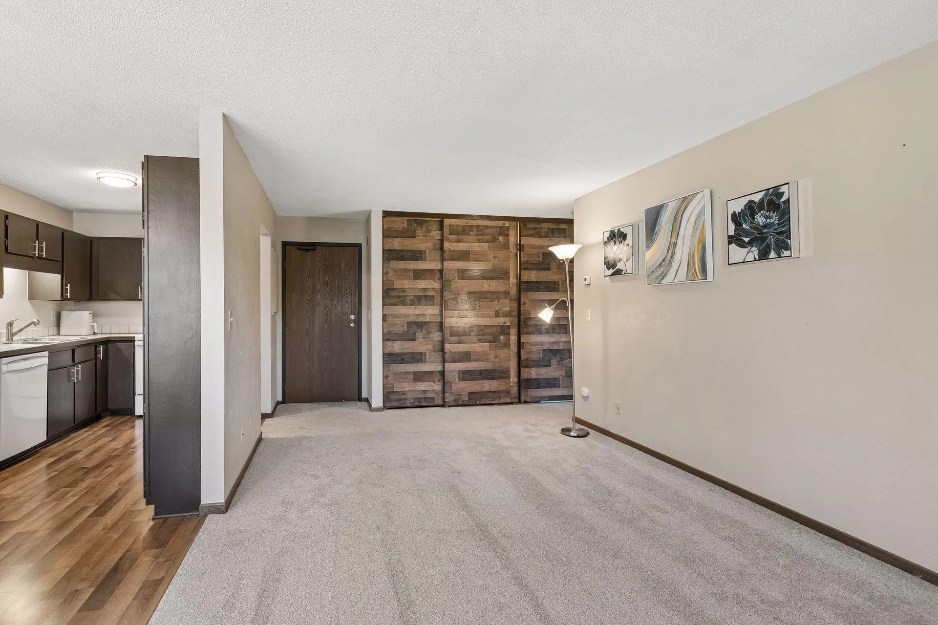 Photo 5 of 4350 Trenton N Lane Unit 204