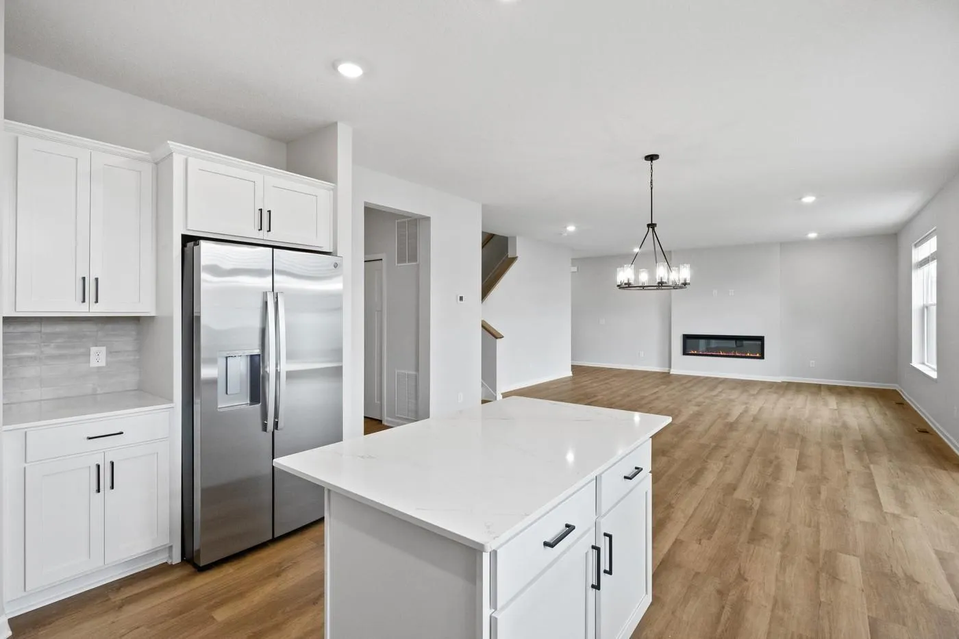 Photo 8 of 11627 16th Ne Circle
