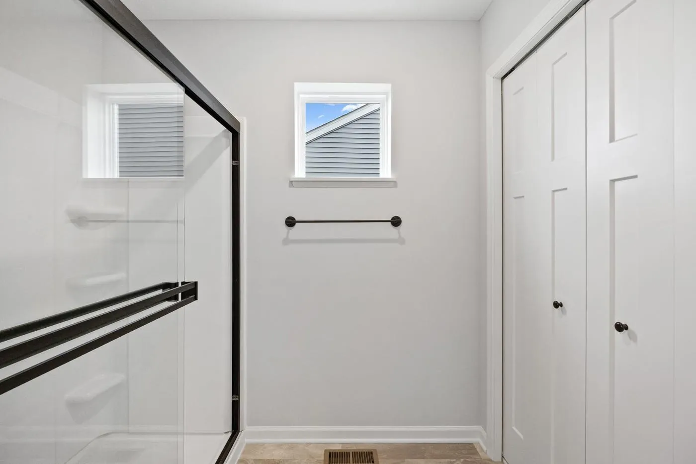 Photo 19 of 11627 16th Ne Circle