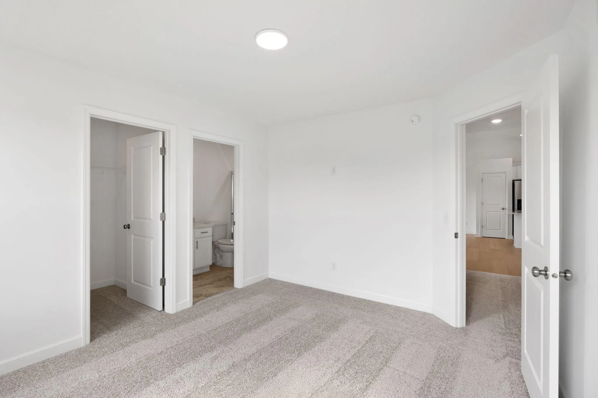 Photo 8 of 16805 Ebony Nw Street