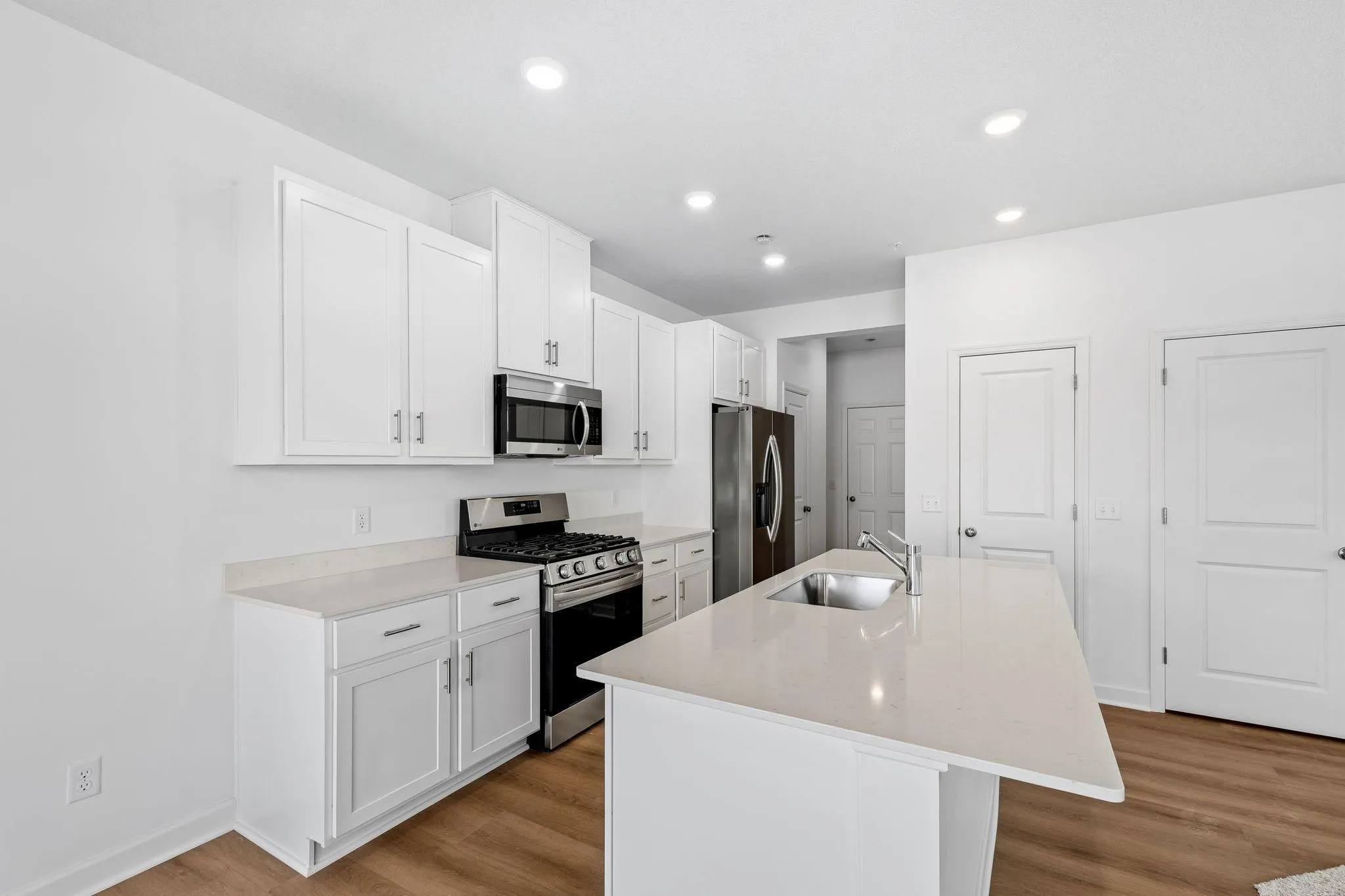 Photo 4 of 6185 205th N Street