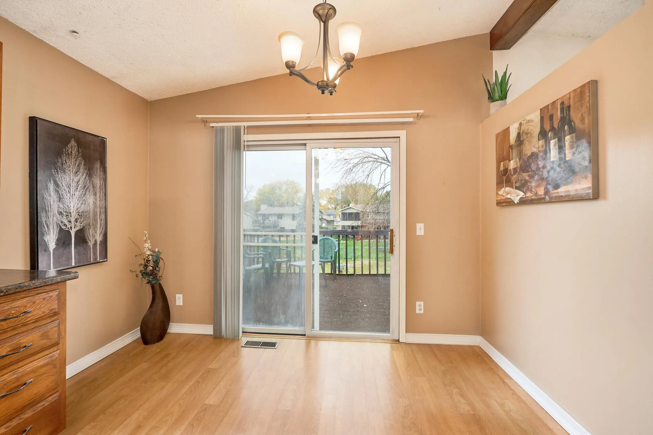 Photo 14 of 6342 Whispering Oaks Drive