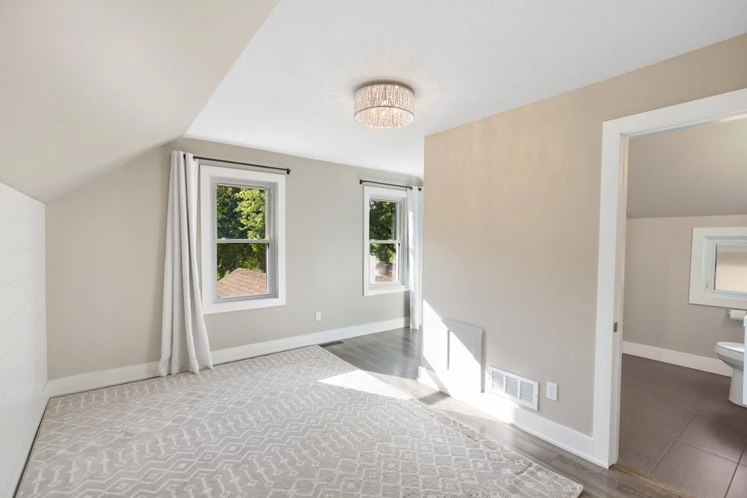 Photo 15 of 412 E 1st Street