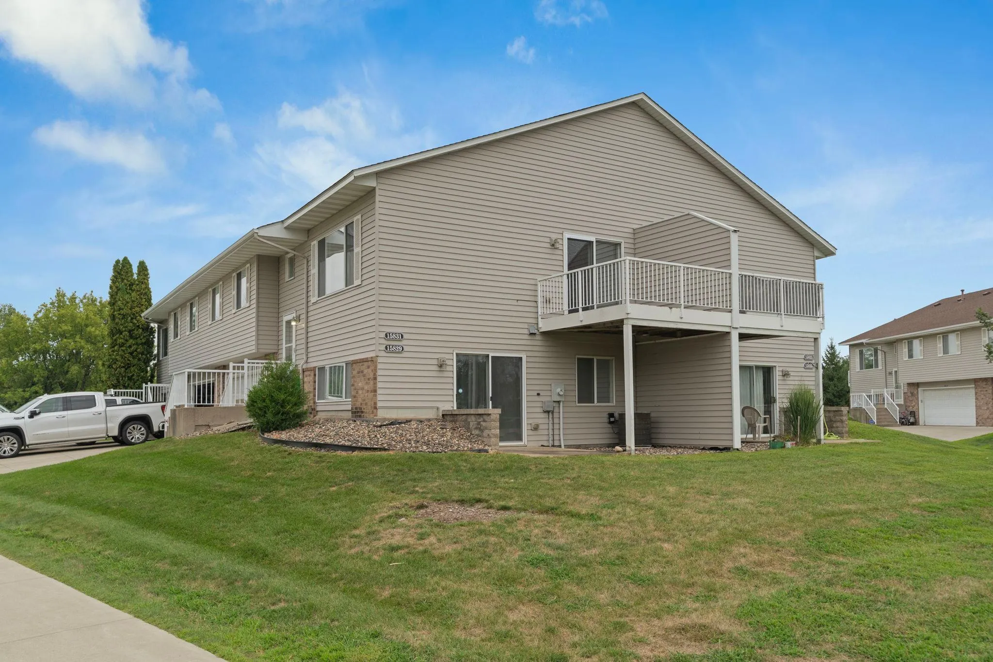 Photo 4 of 15831 Gooseberry Way