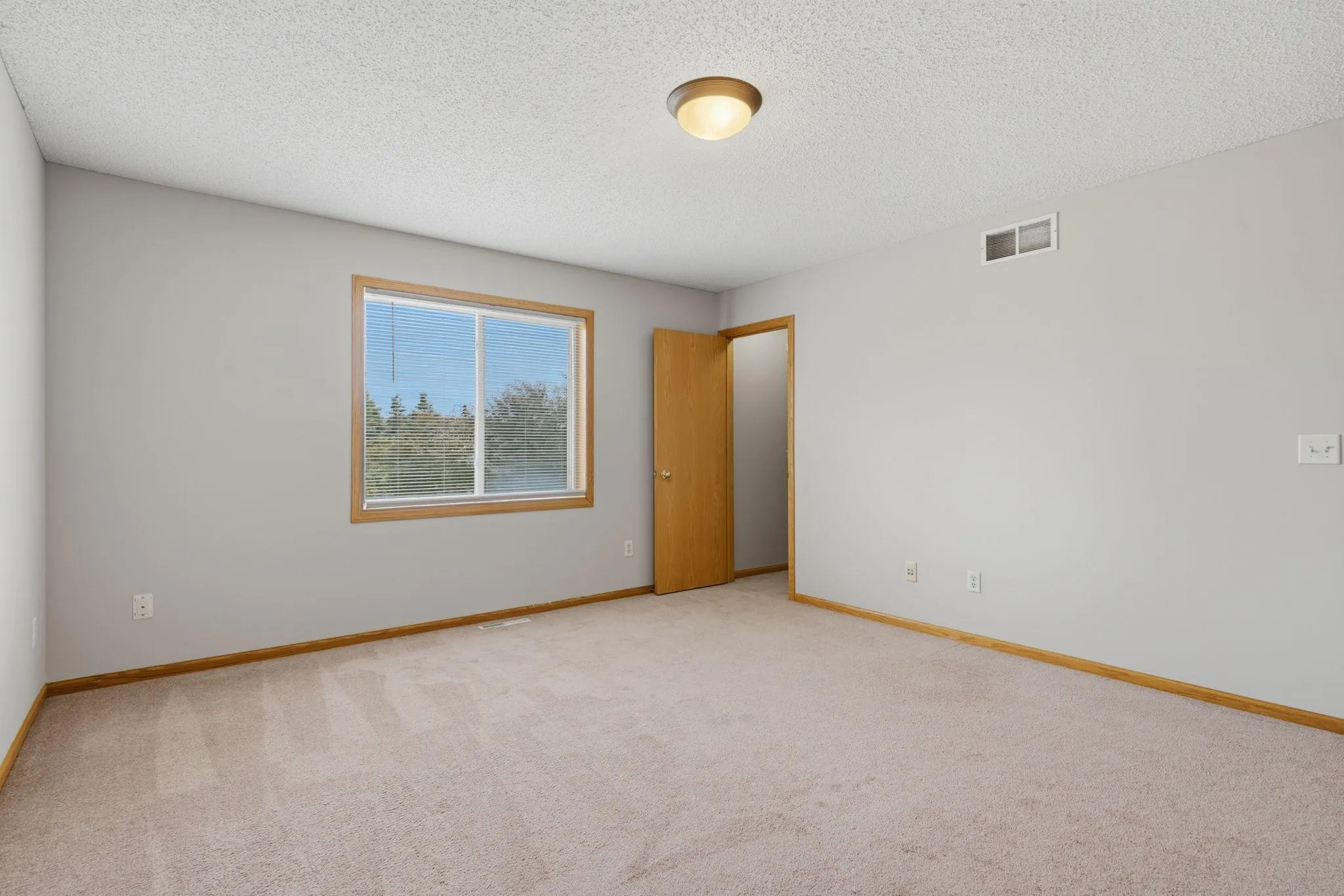Photo 14 of 4104 Jarmann Lane