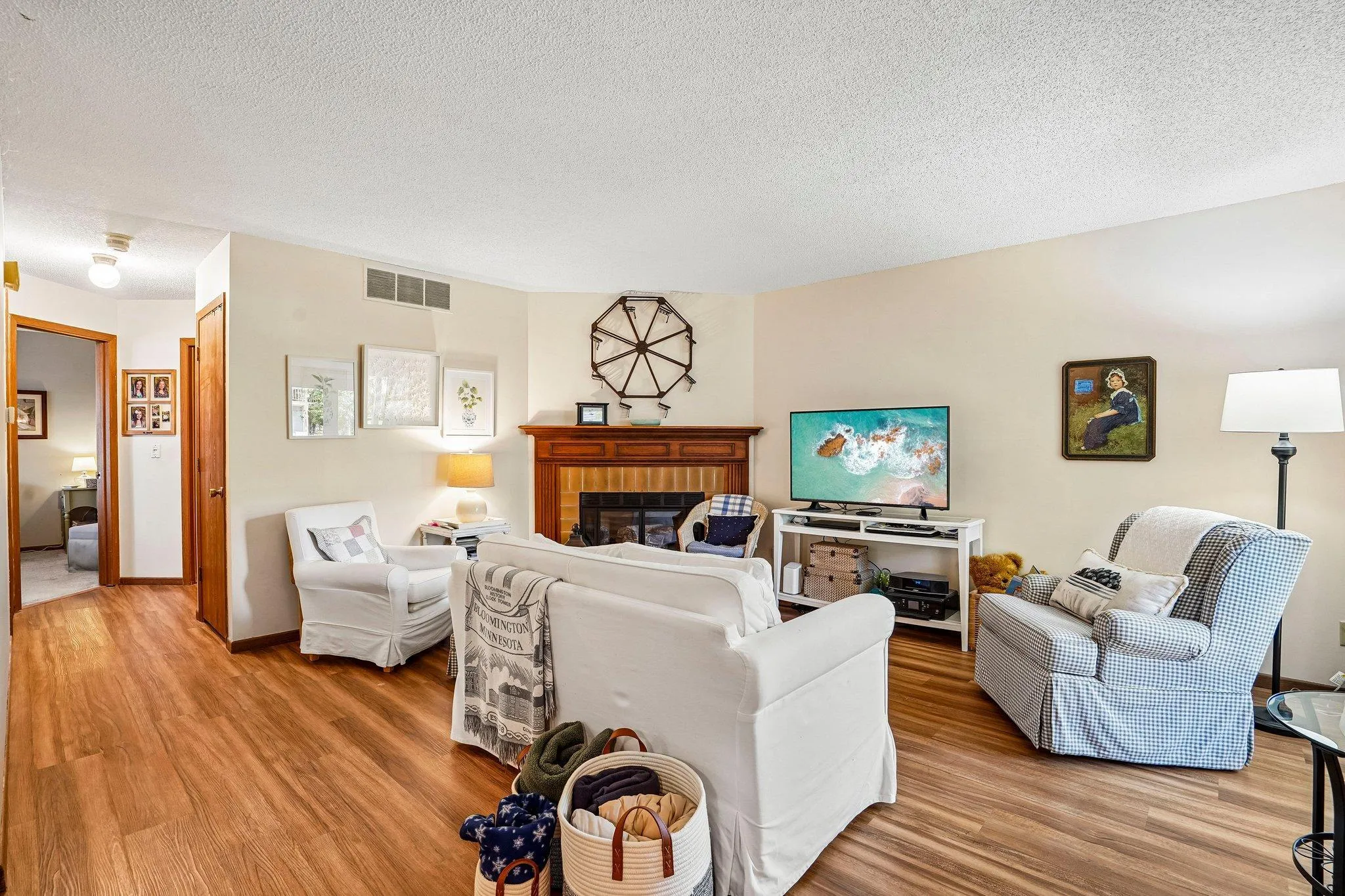 Photo 7 of 7529 W 110th Street