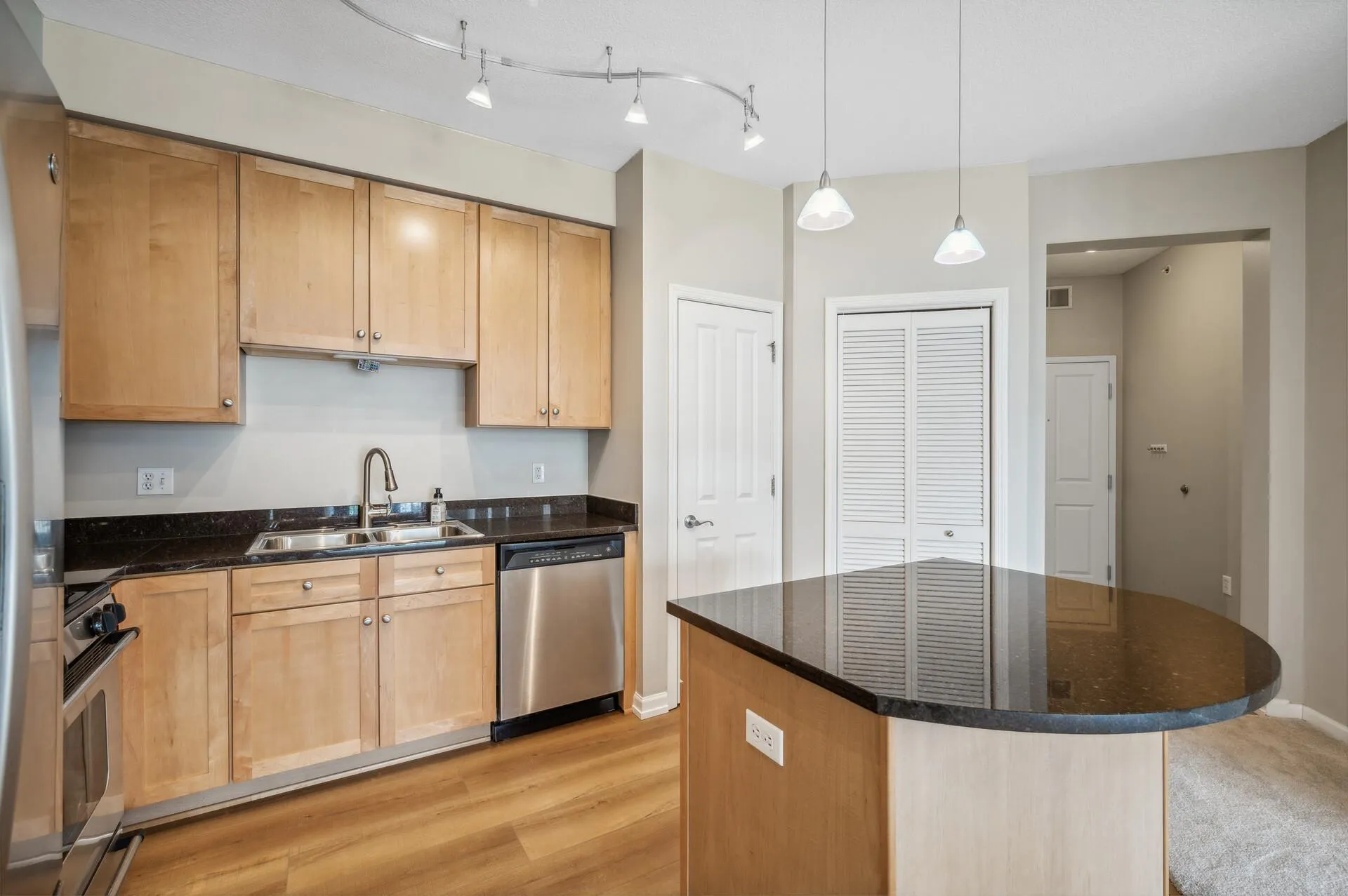 Photo 19 of 500 E Grant Street Unit 1609