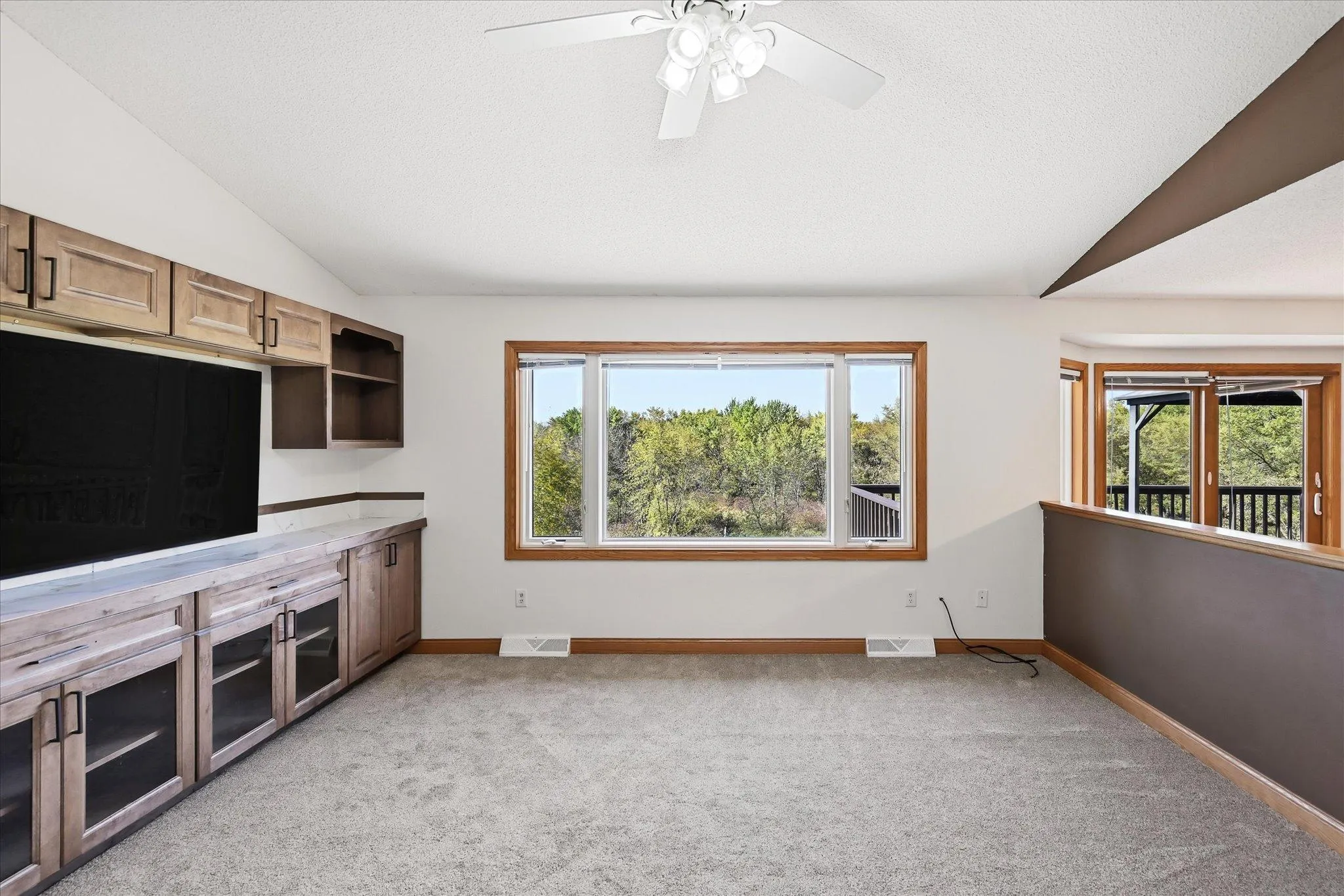 Photo 6 of 16818 233rd Nw Avenue