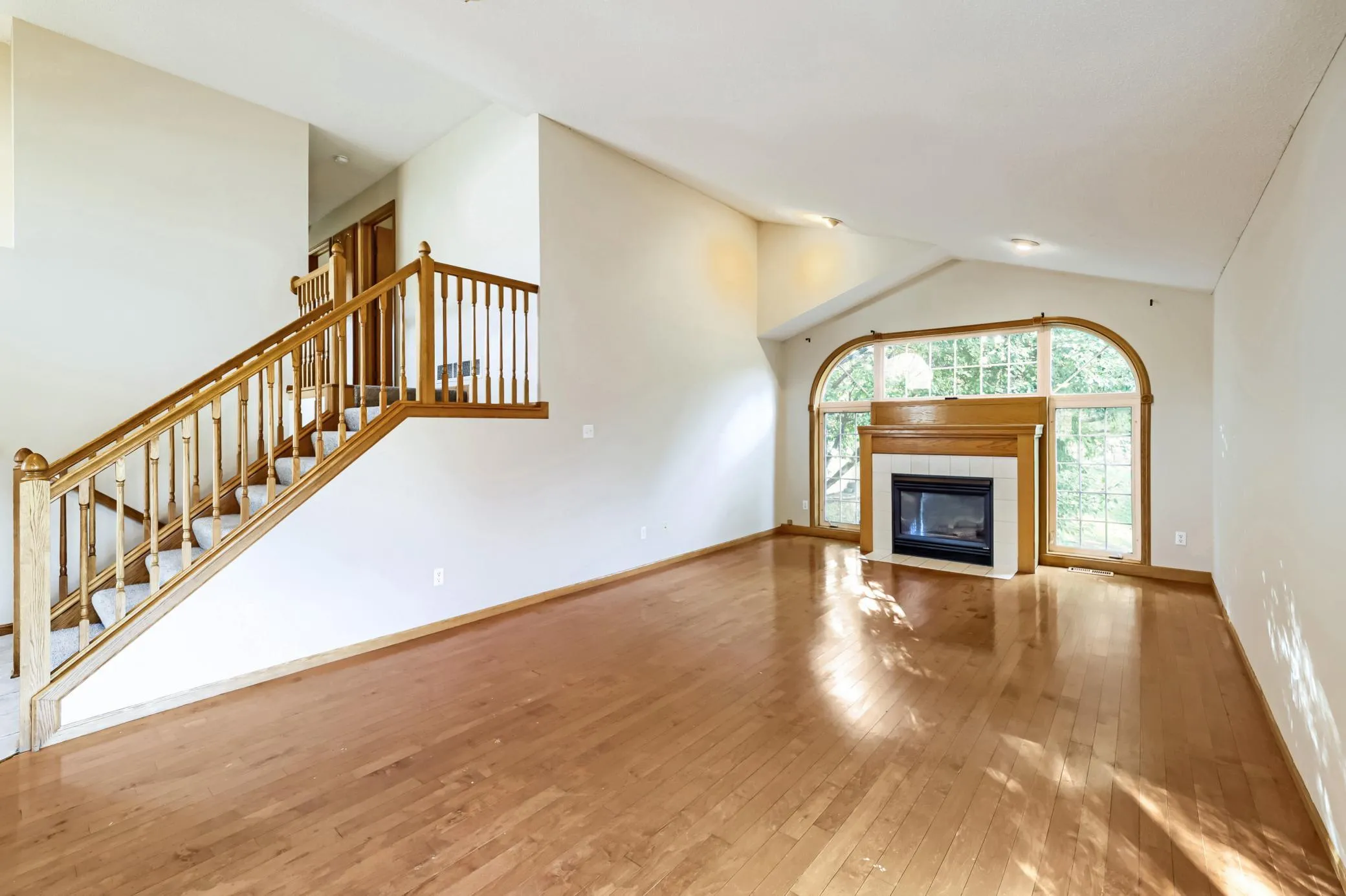 Photo 5 of 916 140th Nw Lane