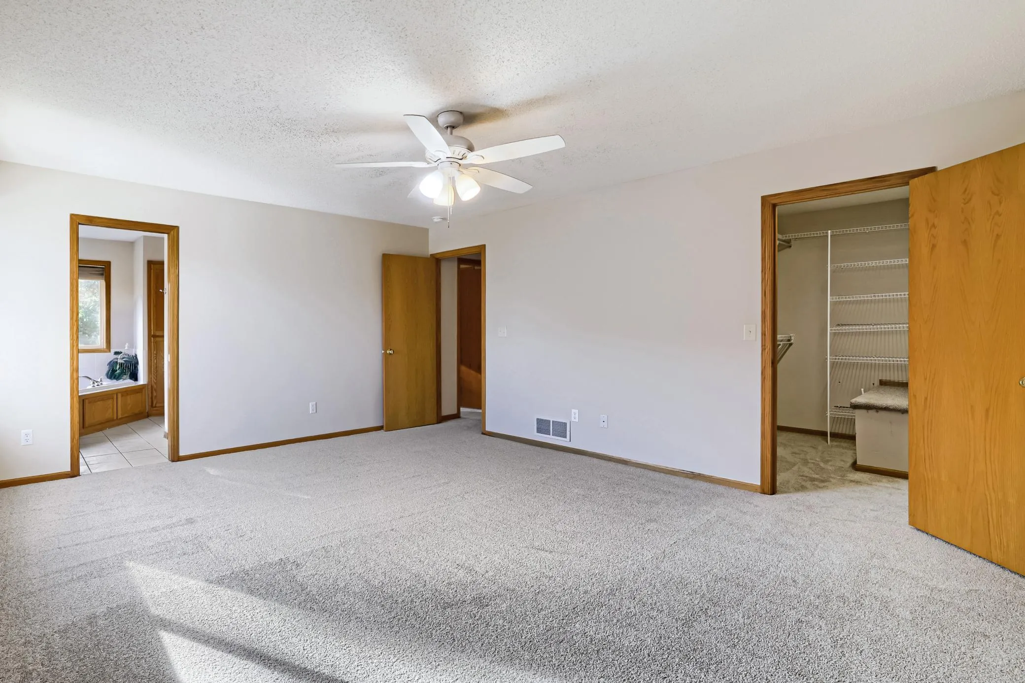 Photo 12 of 916 140th Nw Lane