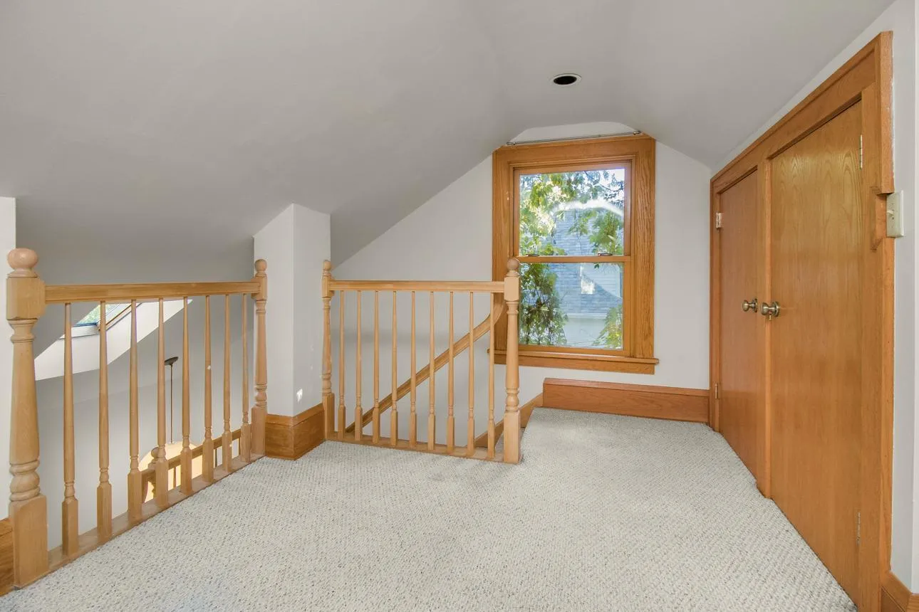 Photo 27 of 23 W 45th Street
